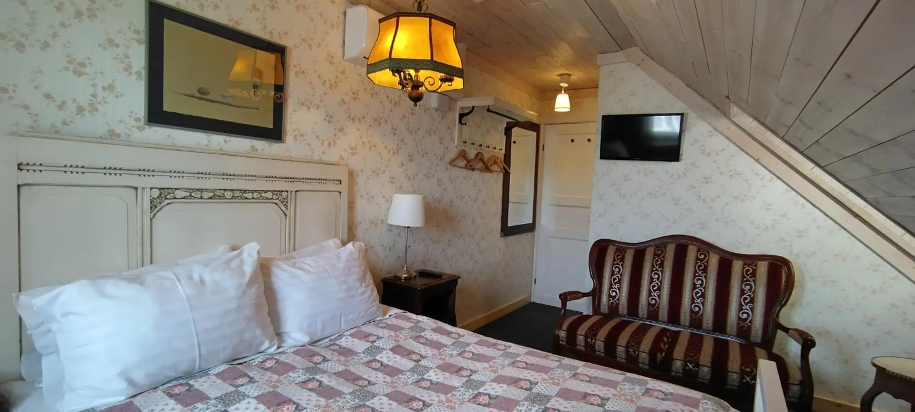 Double Room in Labanoro troba Double Room in Labanoro troba