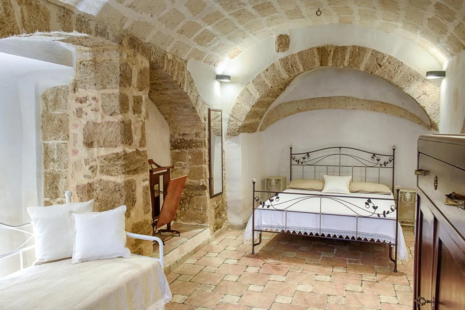 Bed in Sacratum B&B Suite Spa