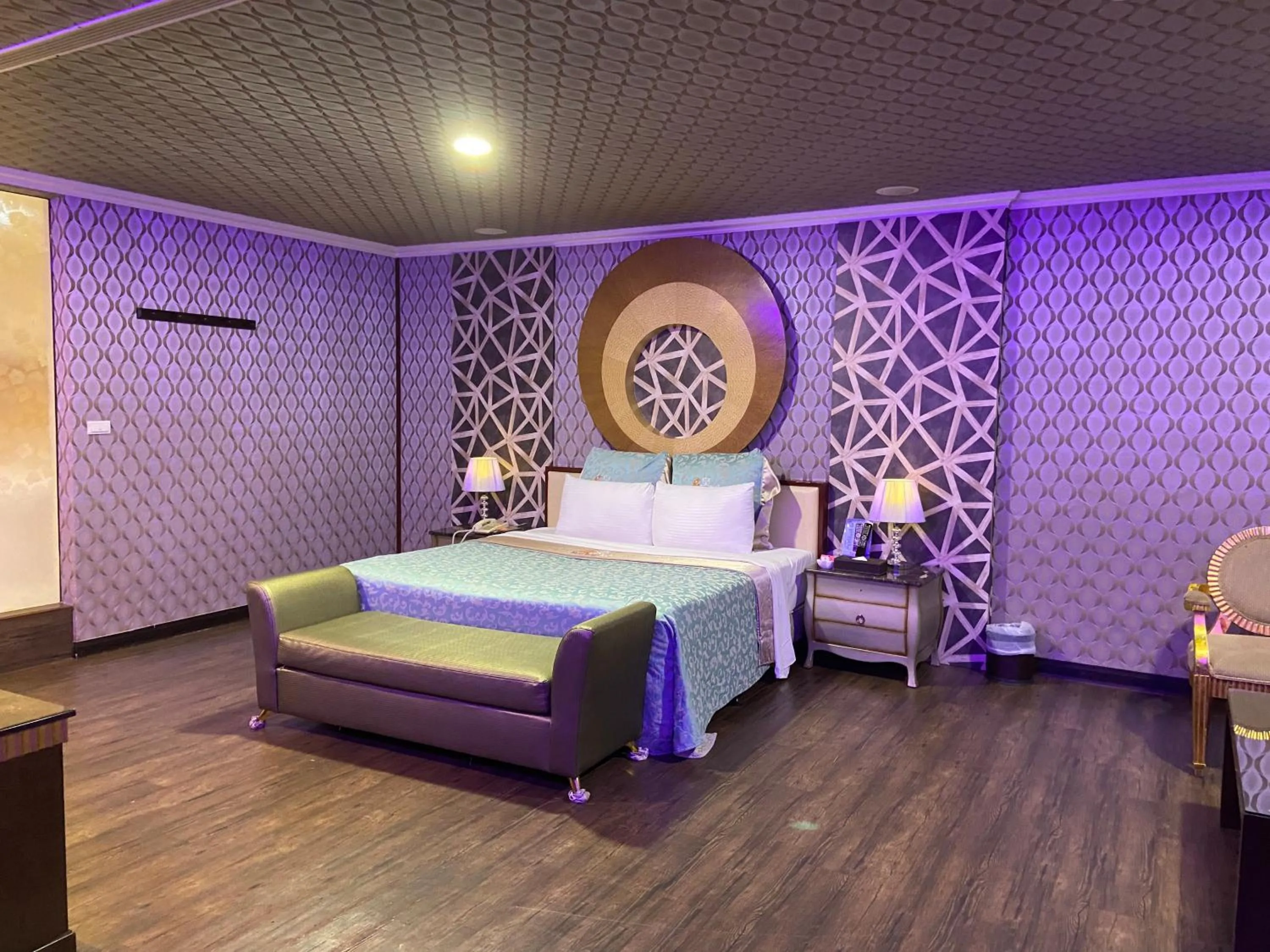 Huang Xing Motel