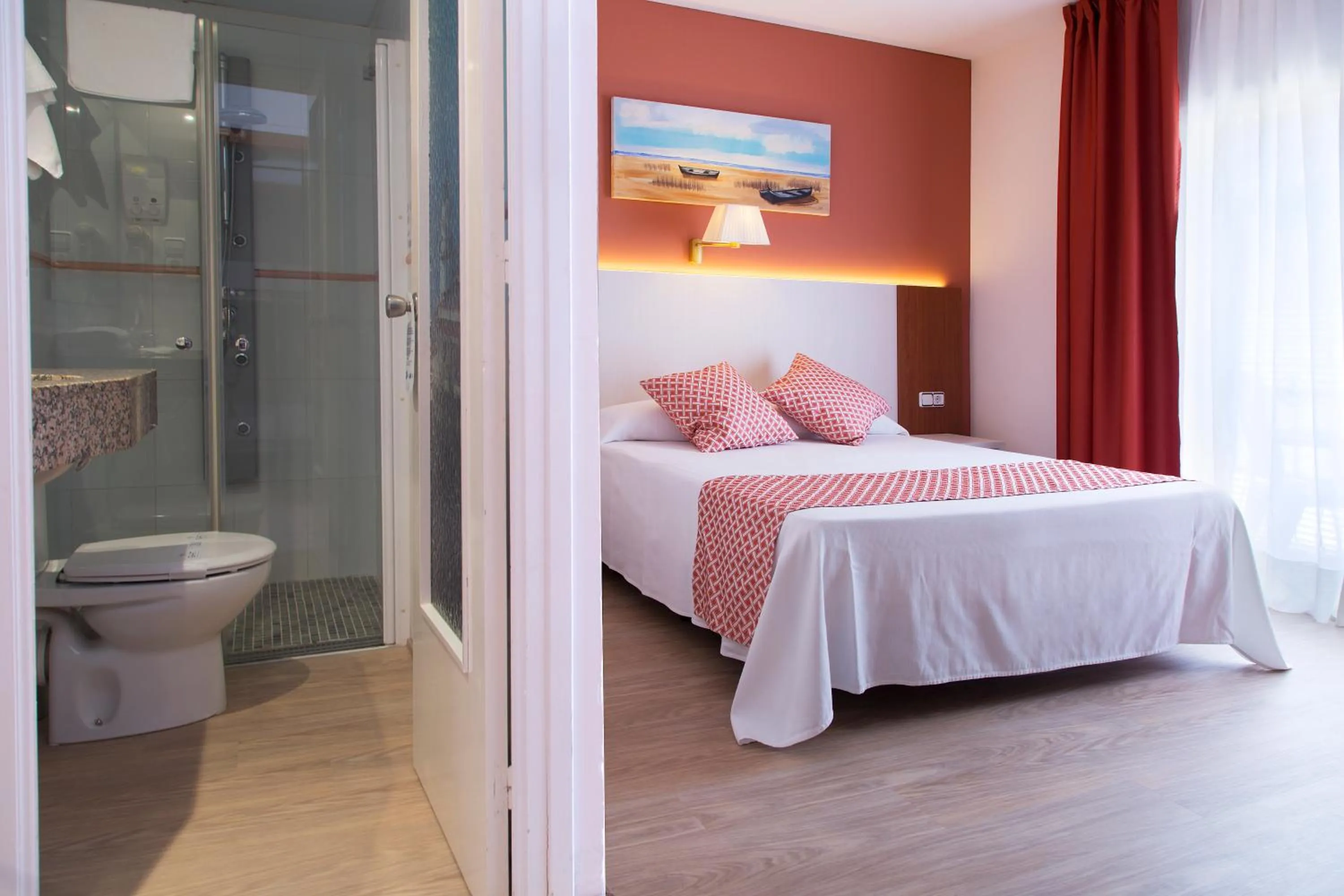 Photo of the whole room, Bed in GHT Balmes, Hotel-Aparthotel&SPLASH