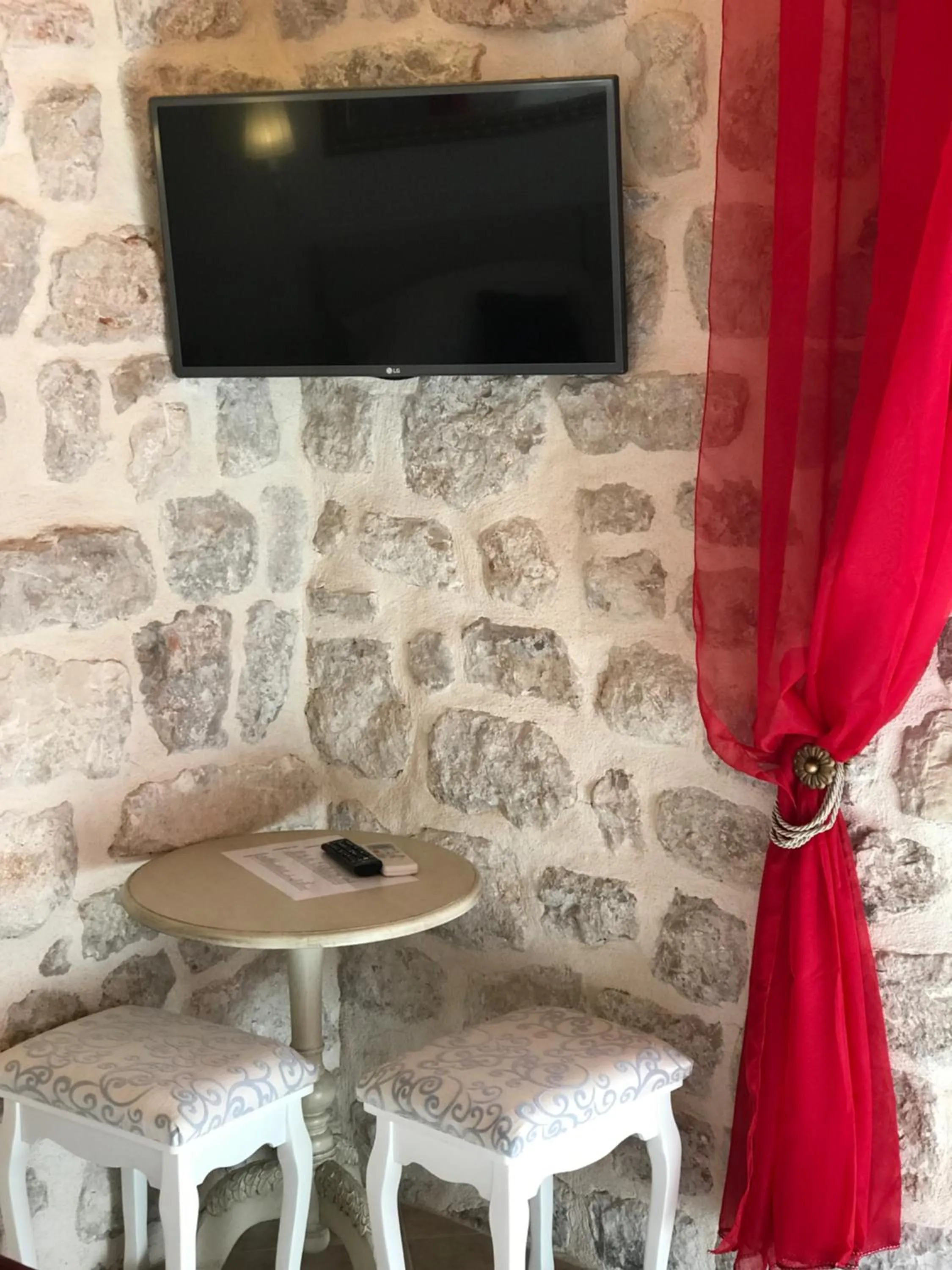 Photo of the whole room in Villa Sigurata II