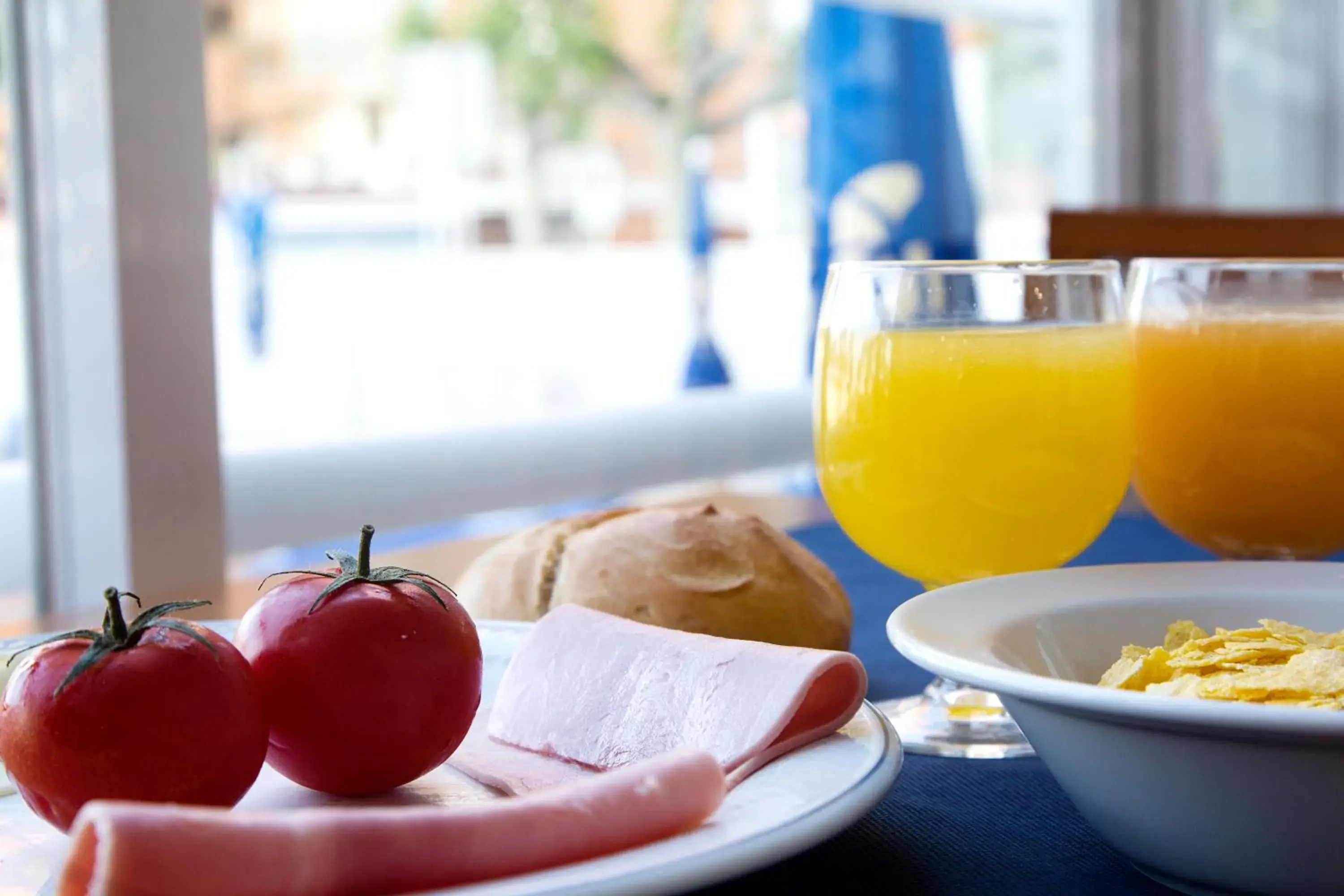 Food and drinks in GHT Maritim Food and drinks in GHT Maritim