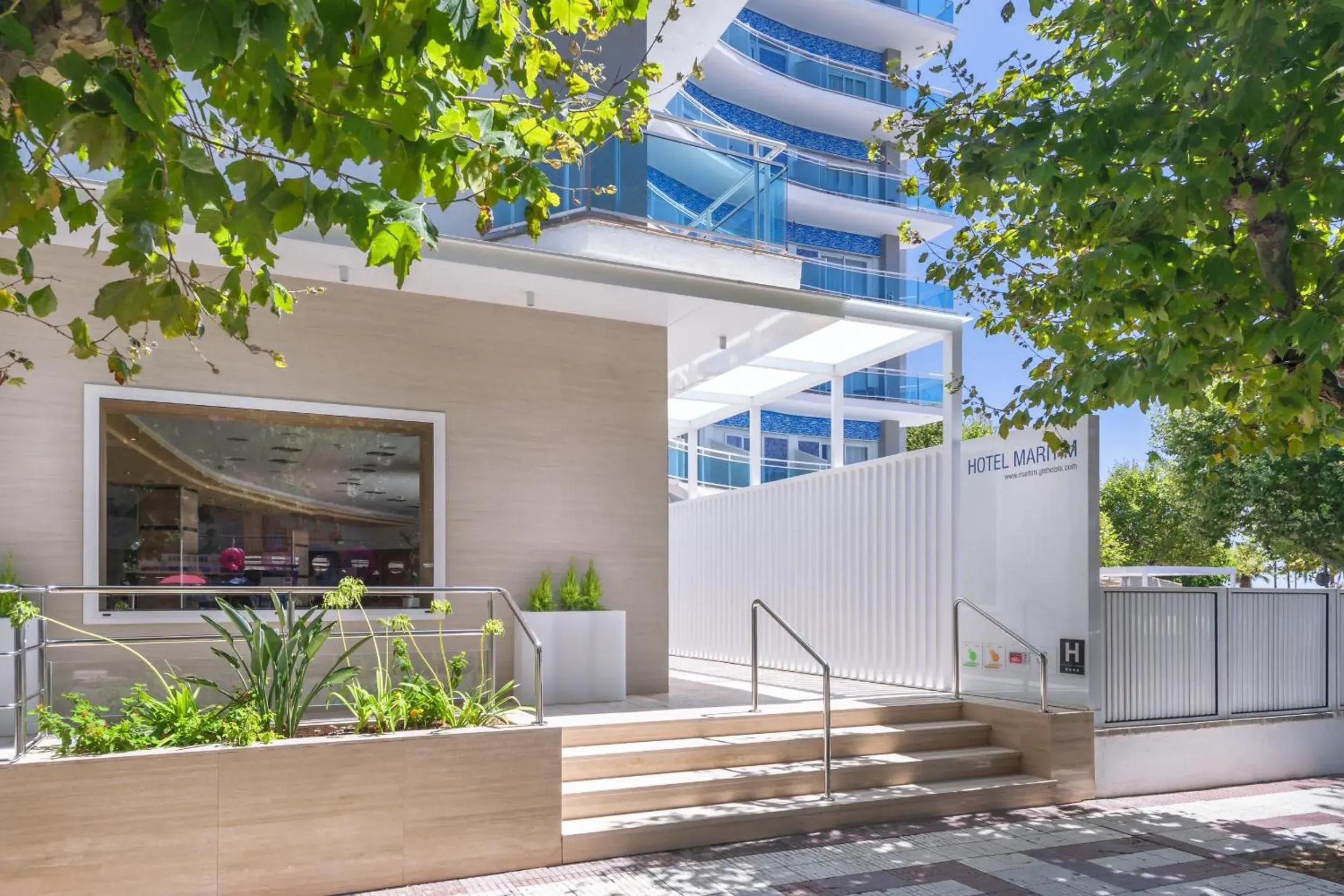 Facade/entrance in GHT Maritim Facade/entrance in GHT Maritim