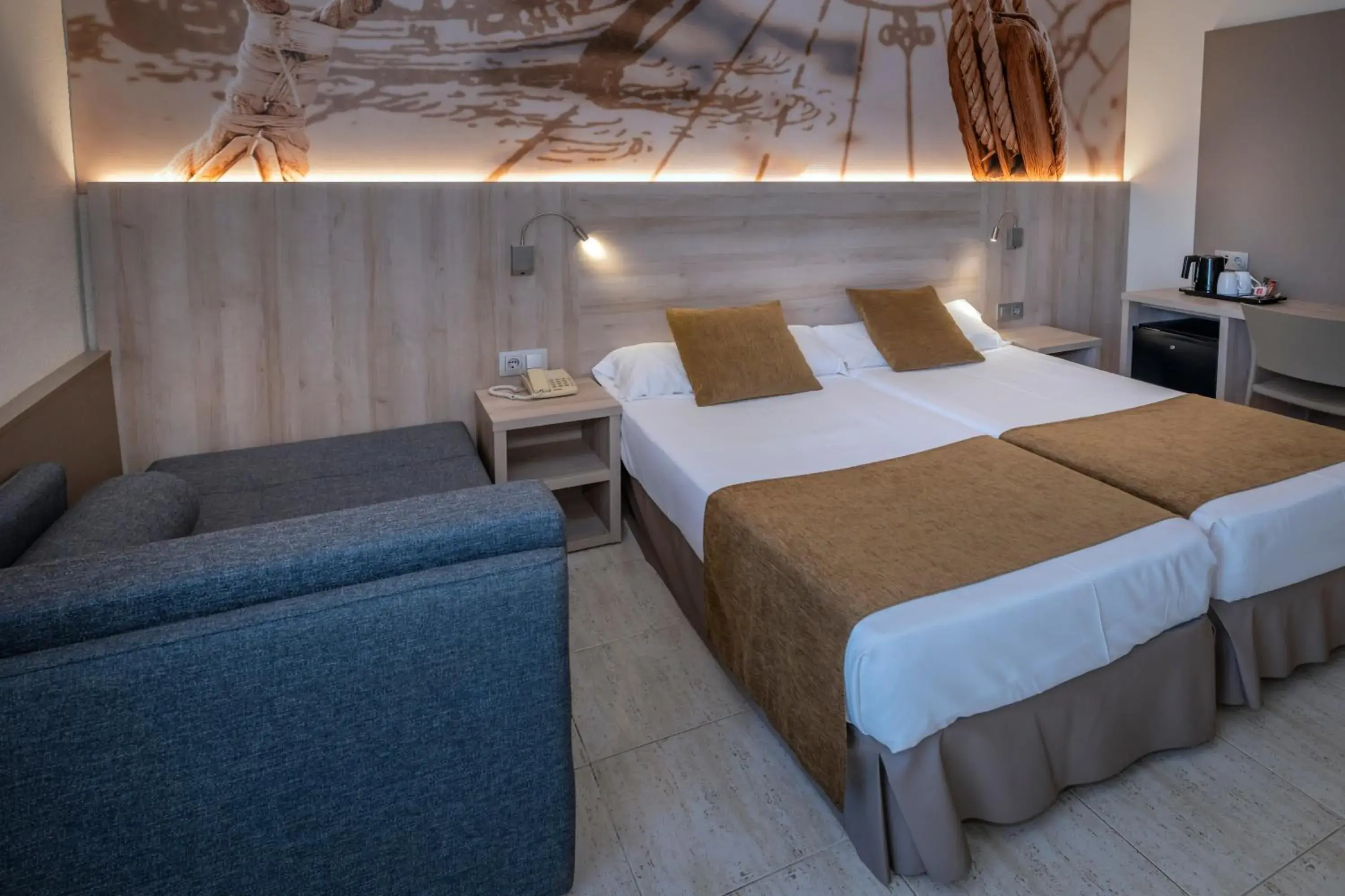 Photo of the whole room, Bed in GHT Maritim Photo of the whole room, Bed in GHT Maritim