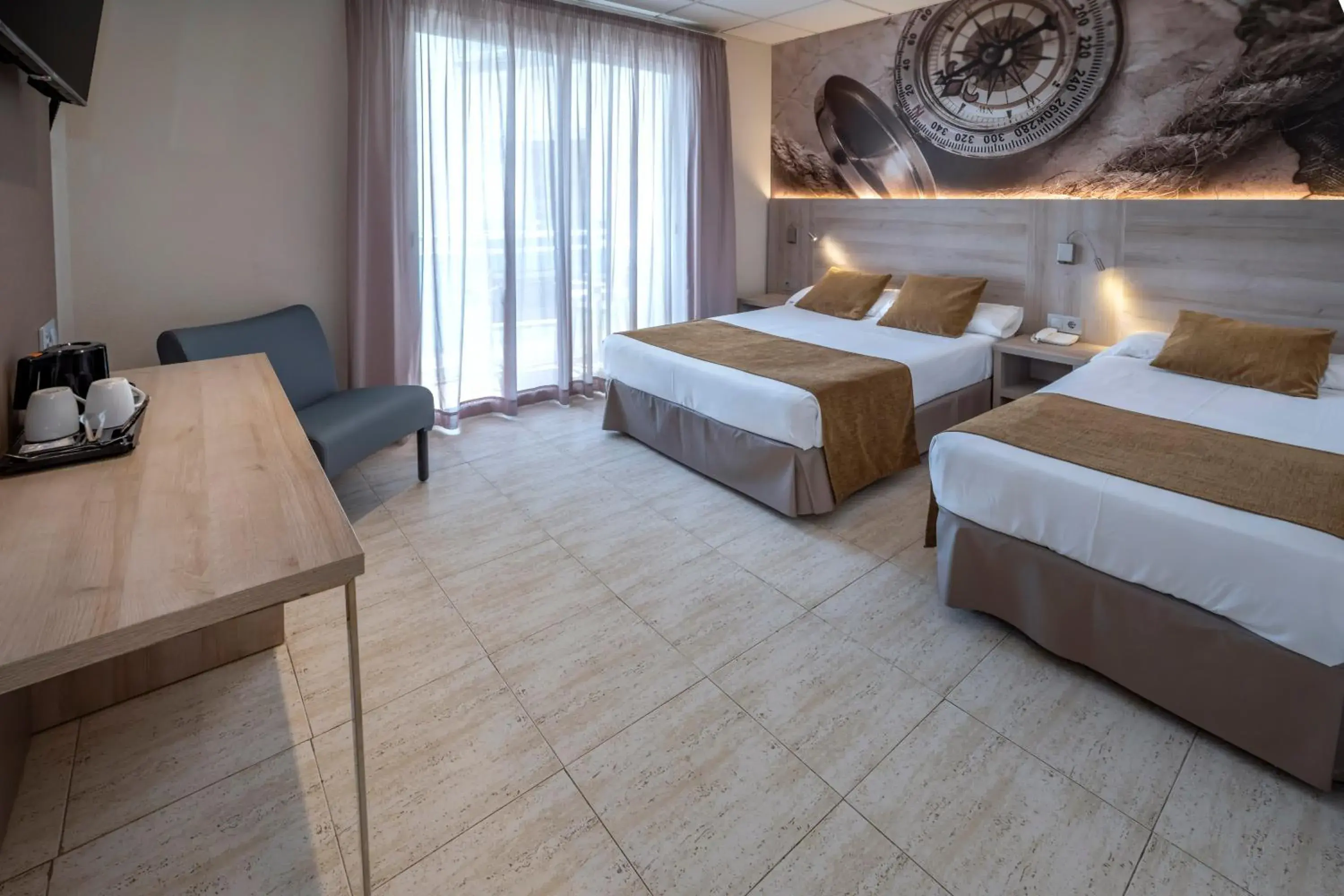 Photo of the whole room, Bed in GHT Maritim Photo of the whole room, Bed in GHT Maritim