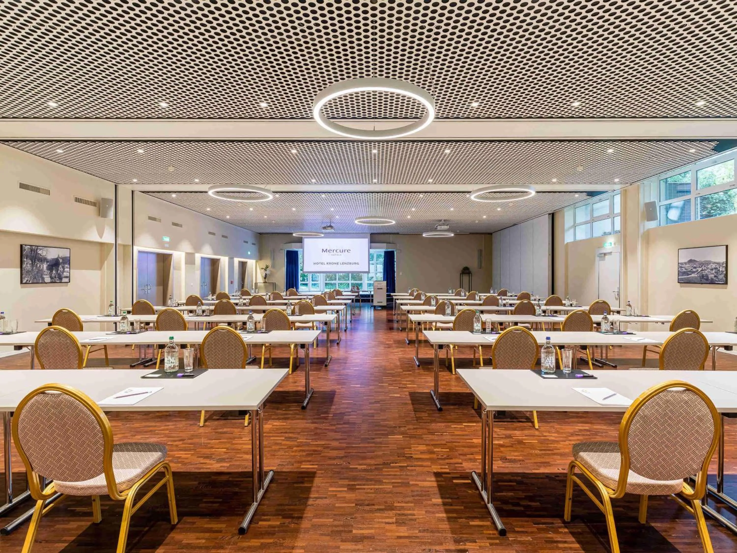 Meeting/conference room in Mercure Lenzburg Krone