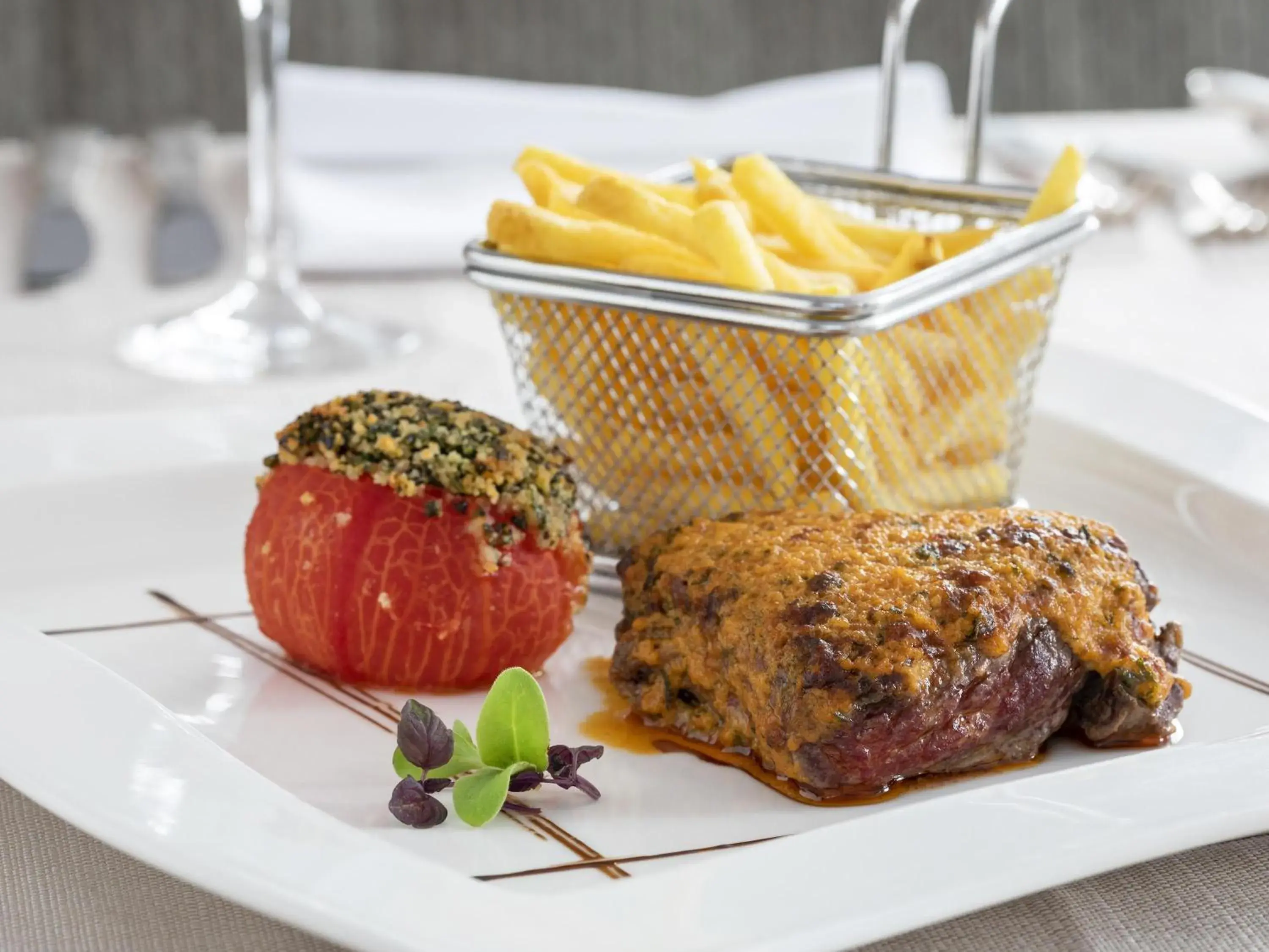 Restaurant/places to eat in Mercure Lenzburg Krone Restaurant/places to eat in Mercure Lenzburg Krone