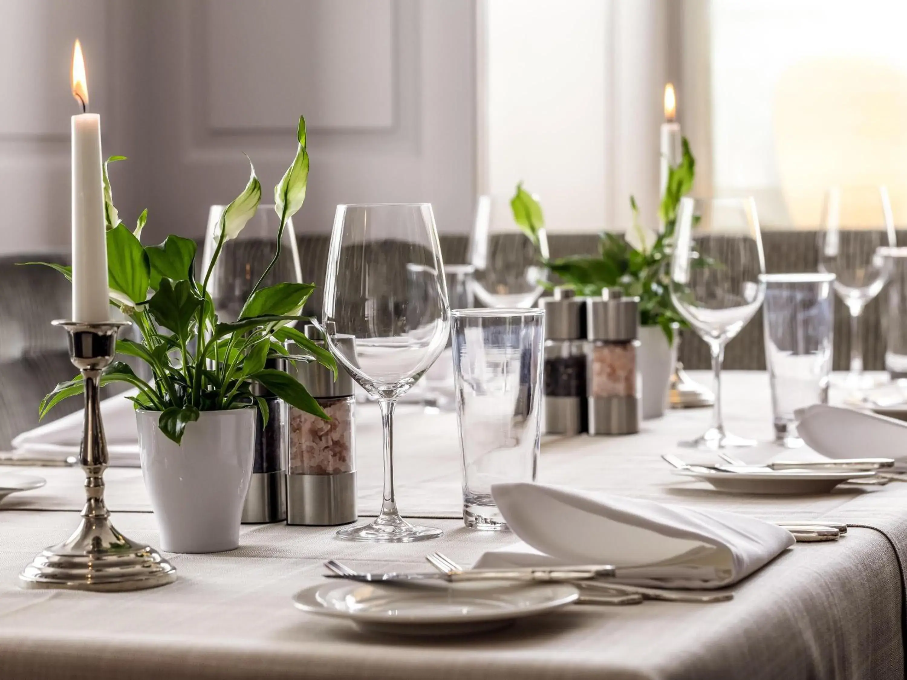 Restaurant/places to eat in Mercure Lenzburg Krone Restaurant/places to eat in Mercure Lenzburg Krone