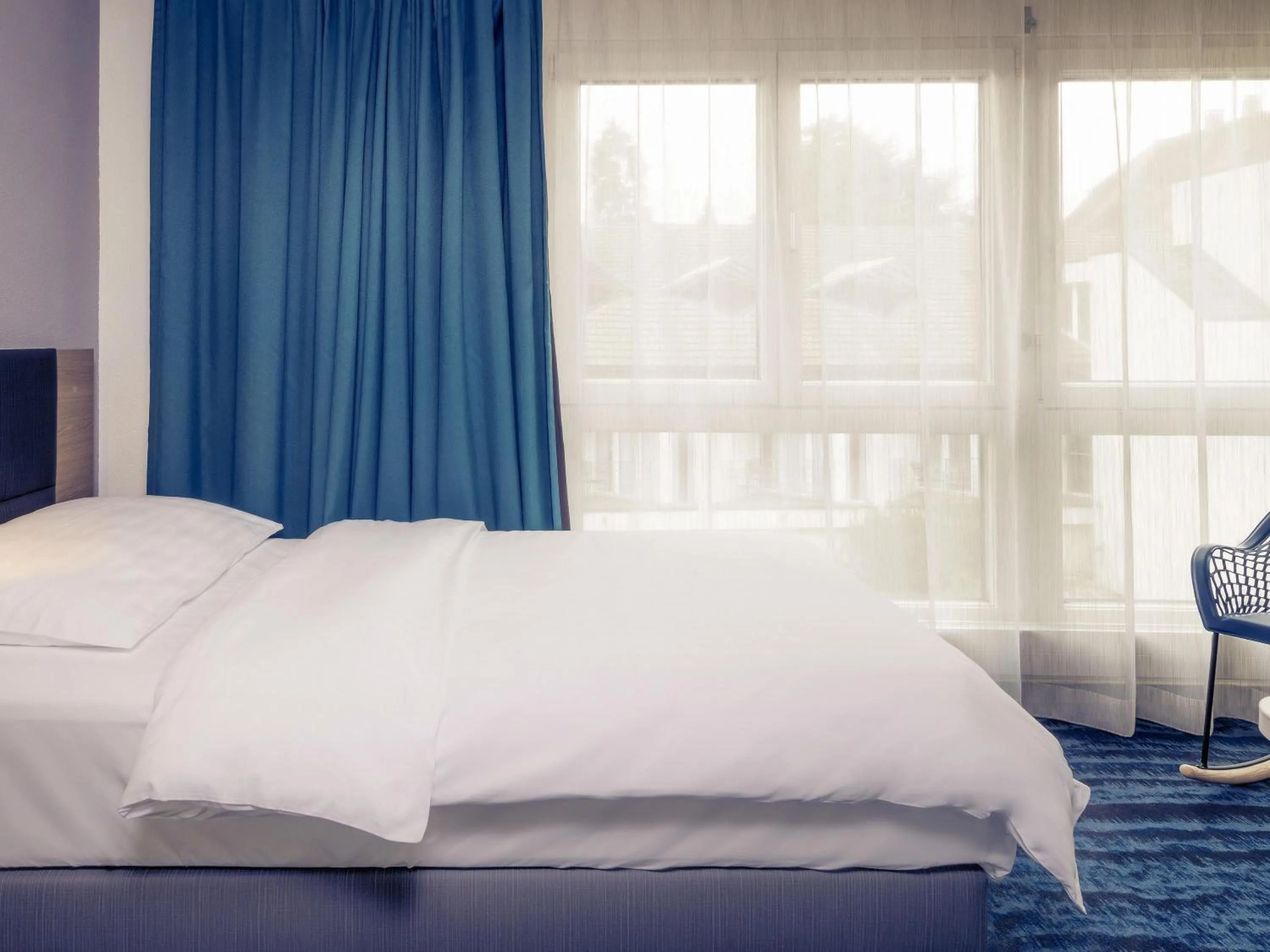 Bedroom, Bed in Mercure Lenzburg Krone