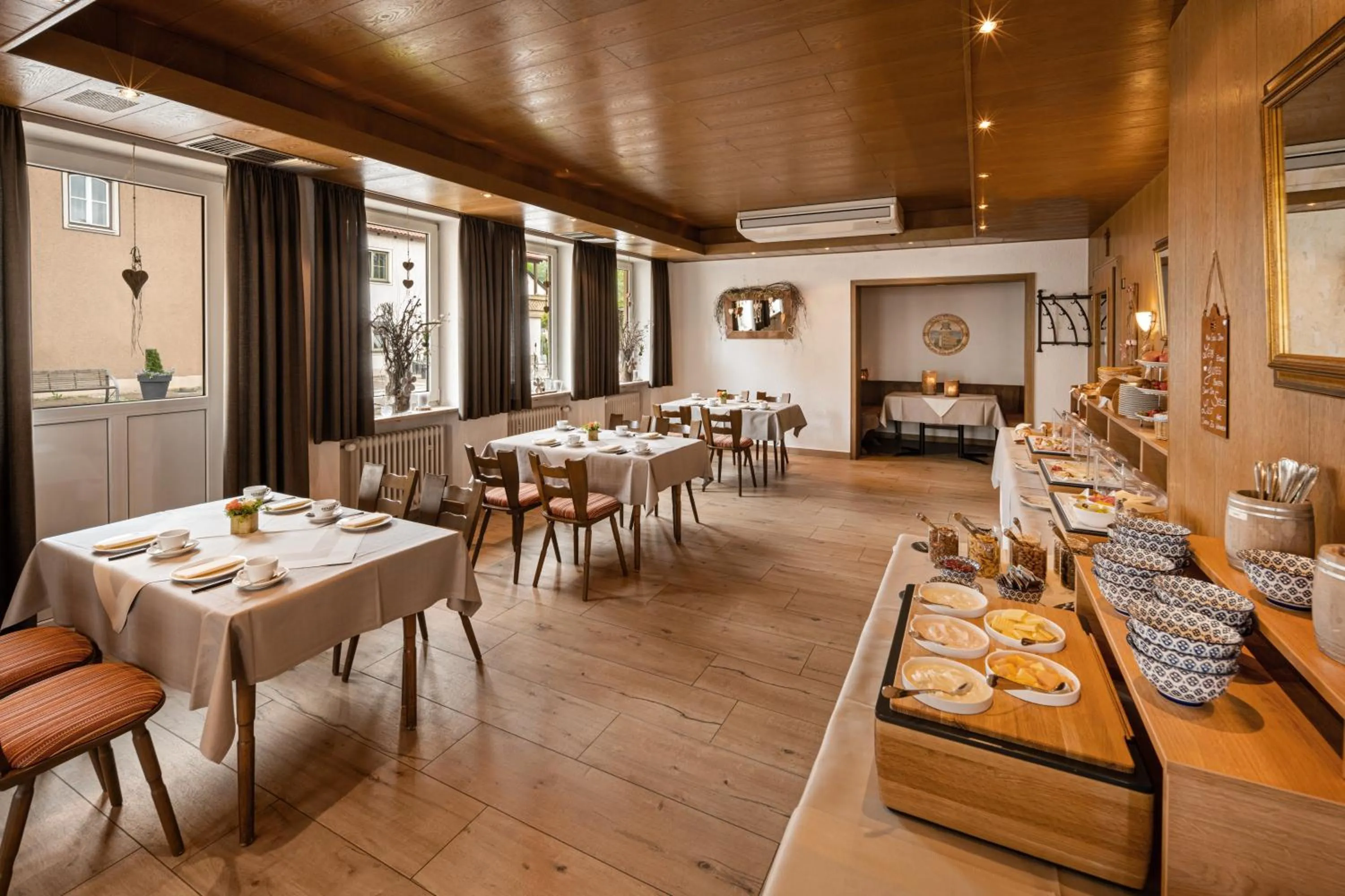 Breakfast in Hotel Zur Post