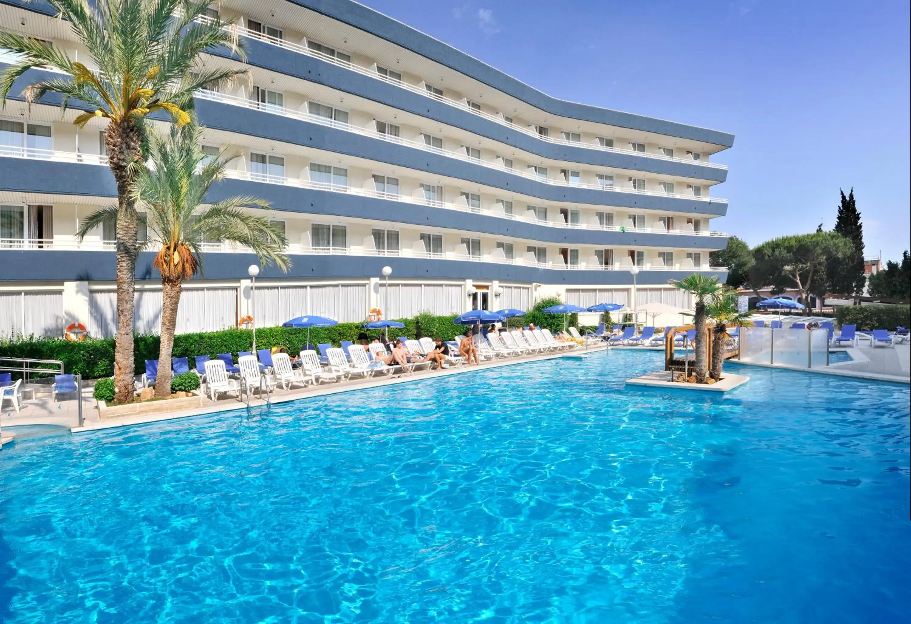 Swimming pool in GHT Aquarium & Spa Swimming pool in GHT Aquarium & Spa