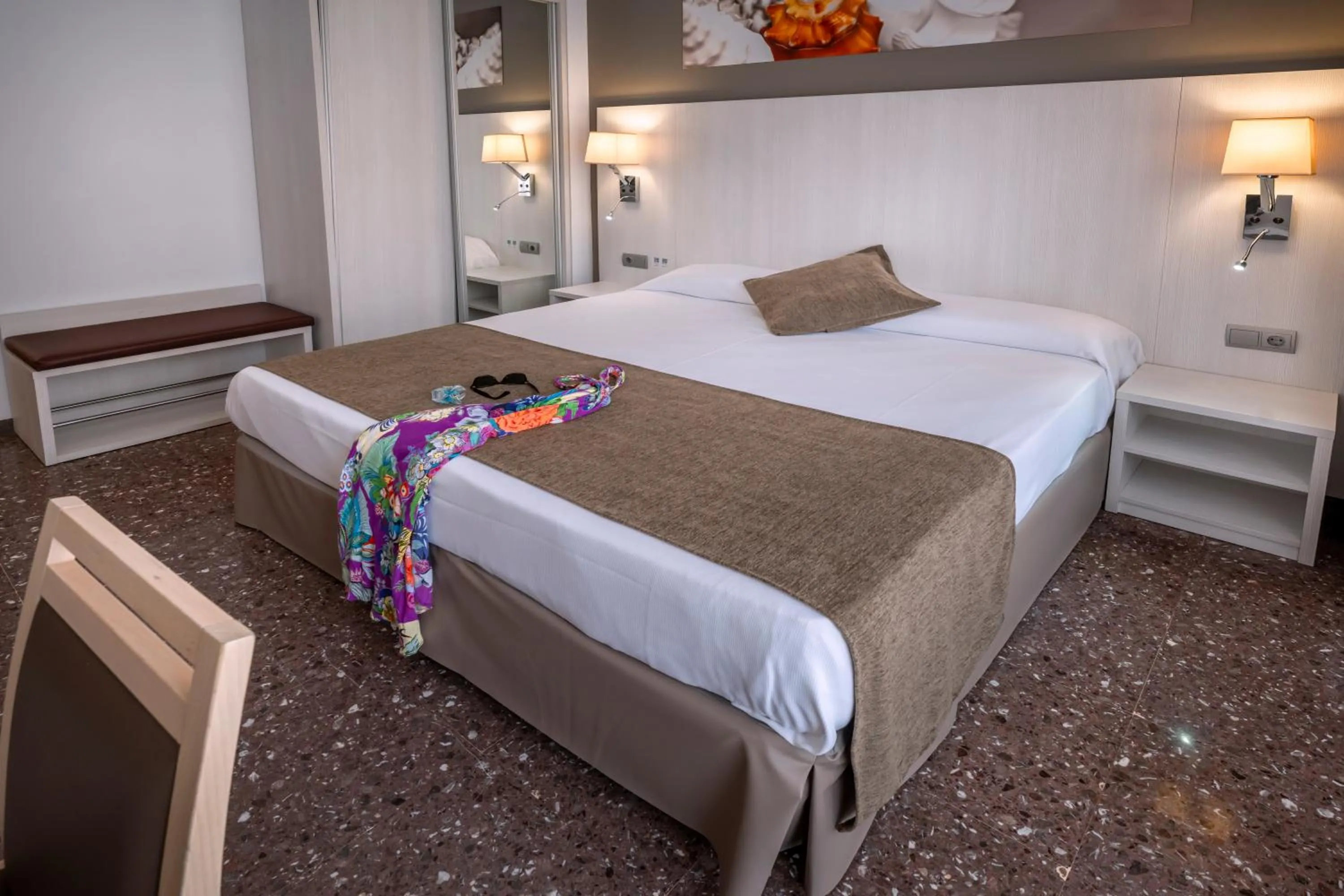 Photo of the whole room, Bed in GHT Costa Brava & Spa