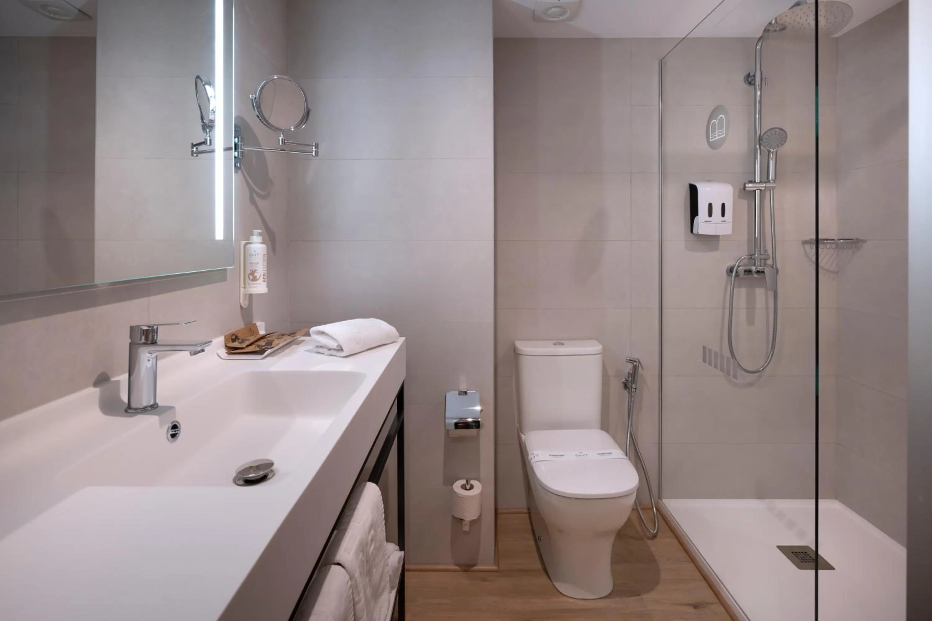 Bathroom in GHT Costa Brava & Spa