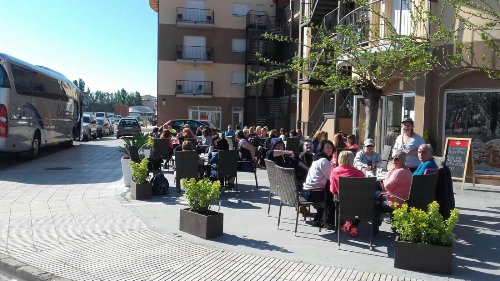 Restaurant/places to eat in Apartamentos Giuliano