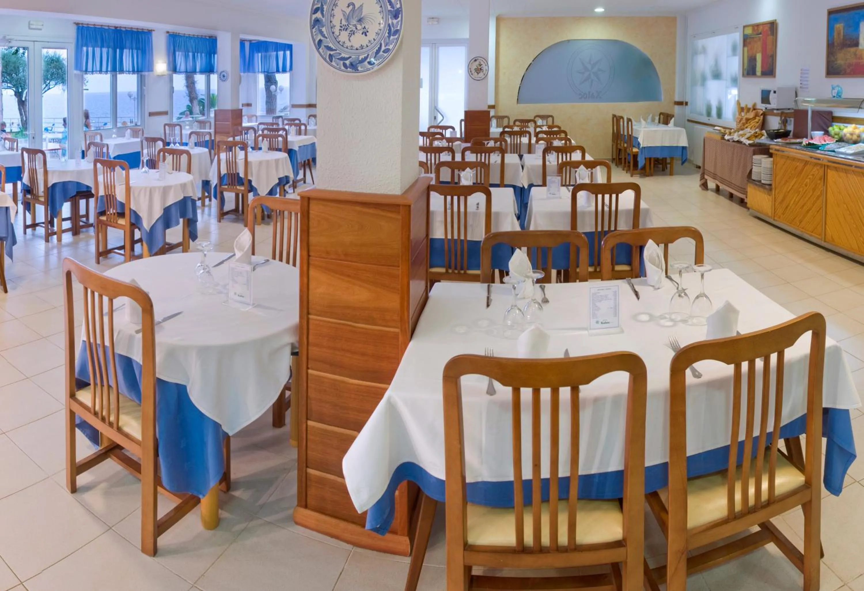 Restaurant/places to eat in GHT Xaloc