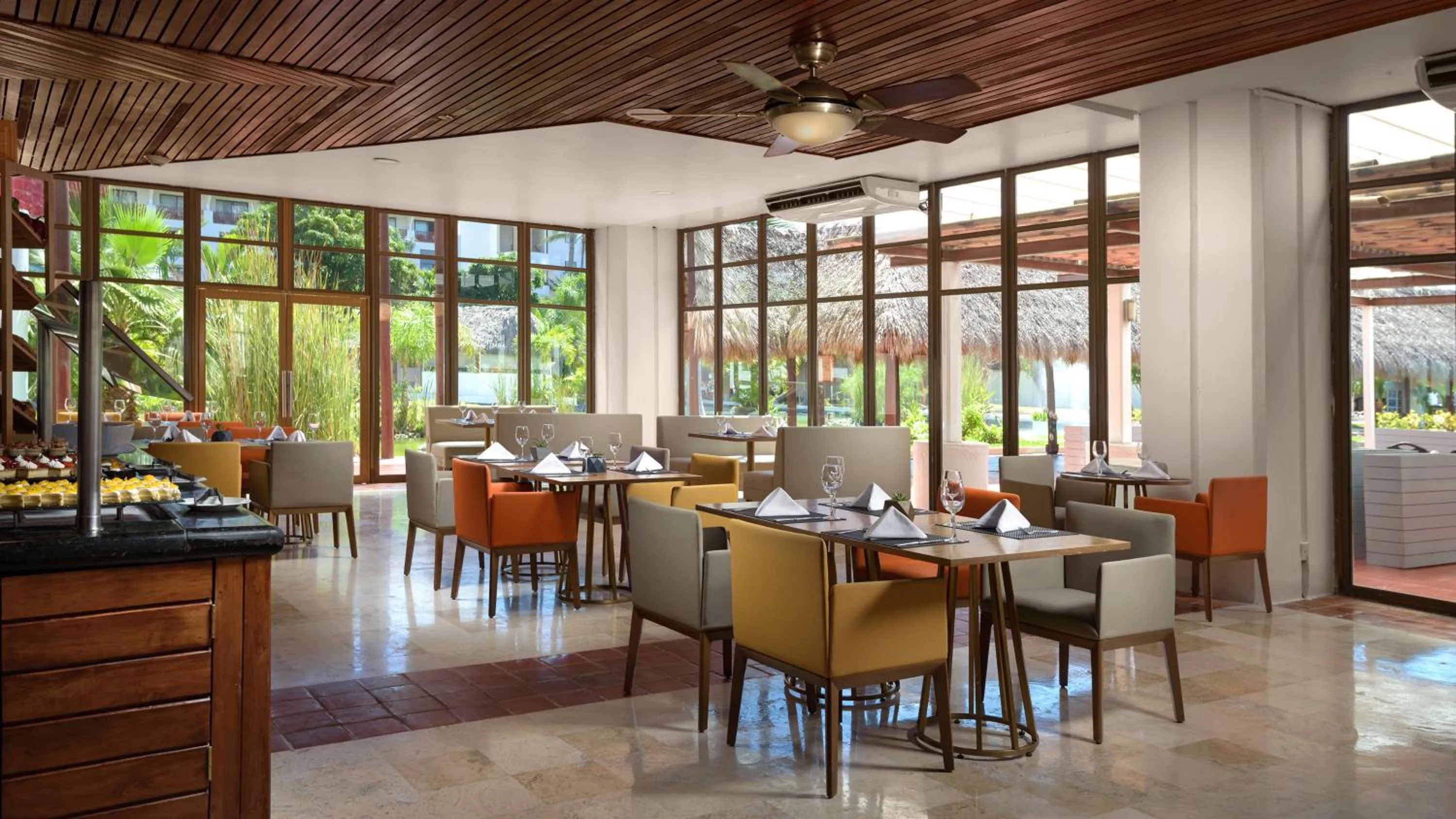 Breakfast in Meliá Puerto Vallarta – All Inclusive