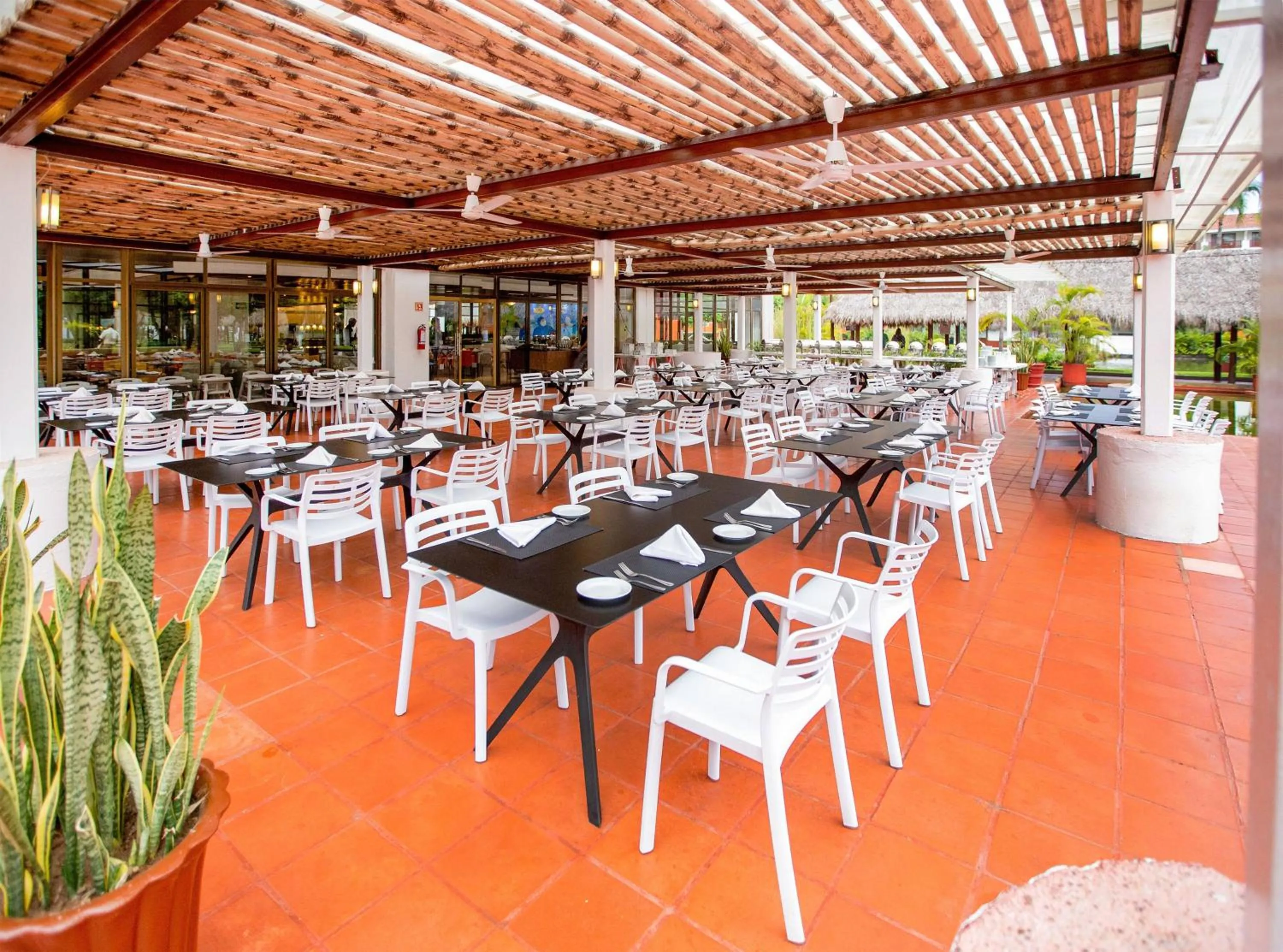 Restaurant/places to eat in Meliá Puerto Vallarta