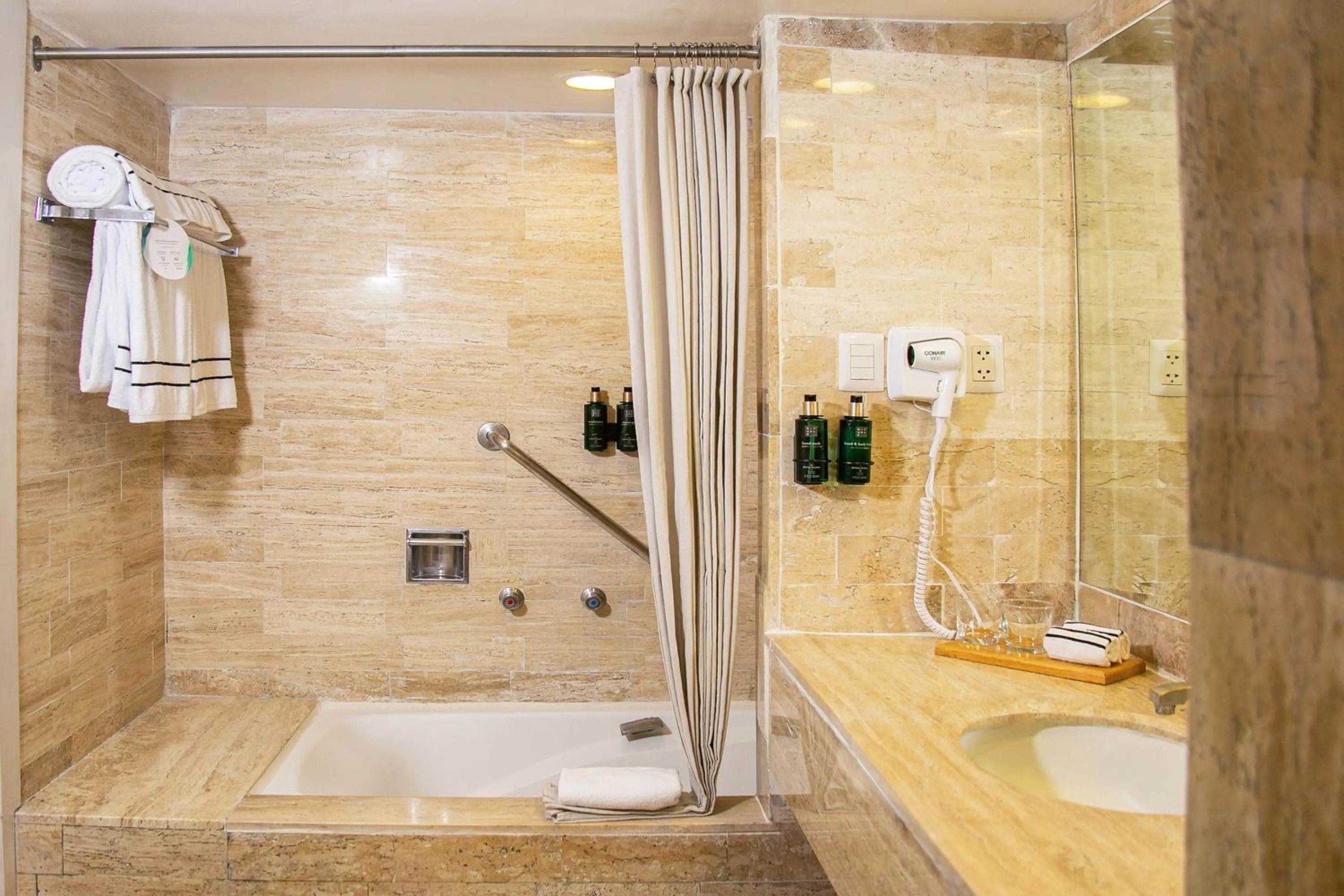 Bathroom in Meliá Puerto Vallarta – All Inclusive