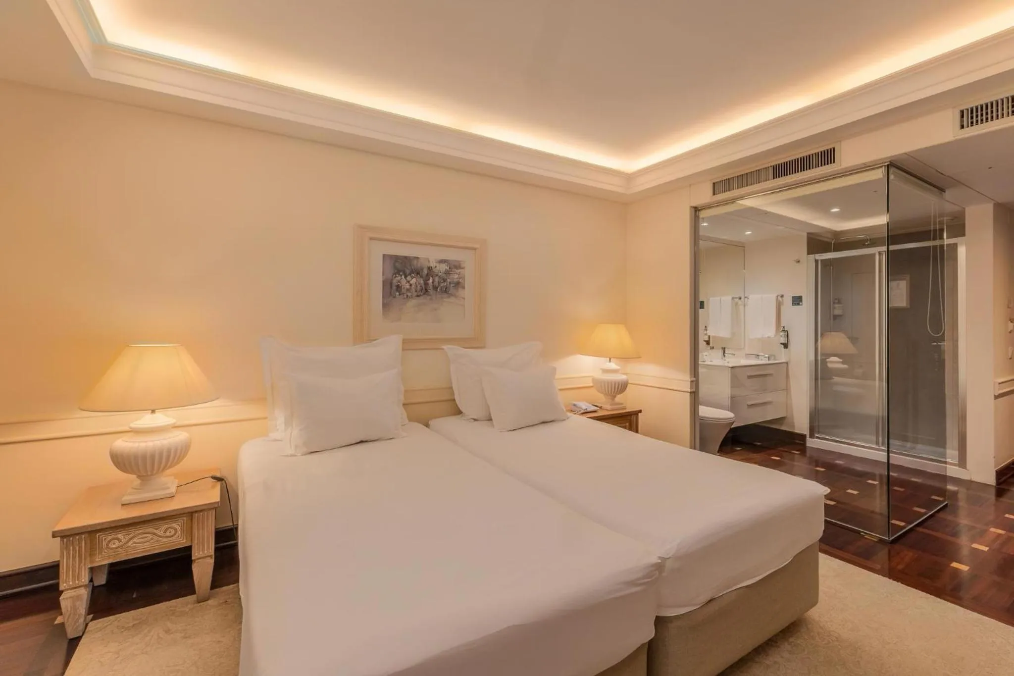 Bathroom, Bed in Pestana Royal All Inclusive Ocean & Spa Resort