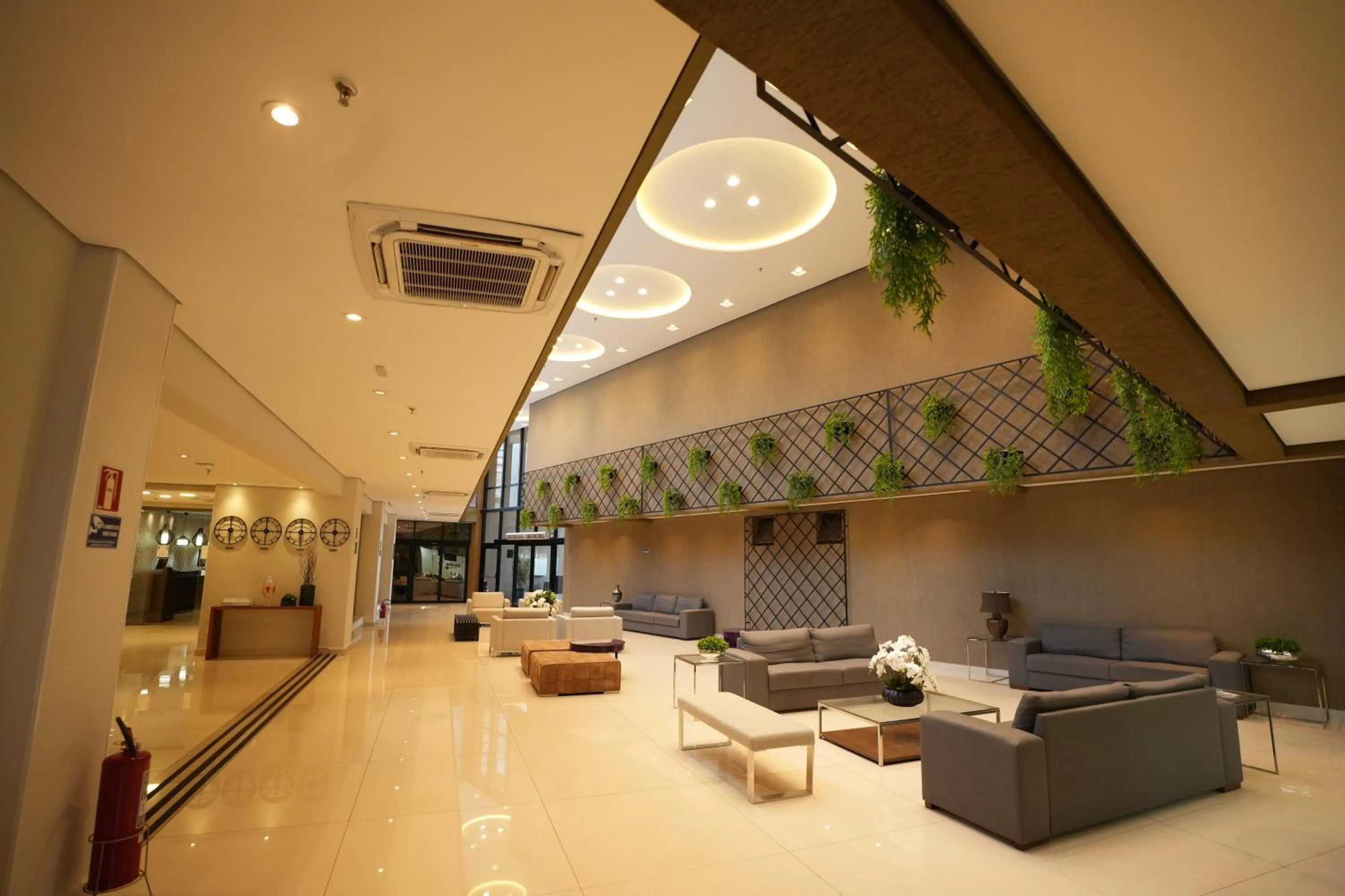 Lobby or reception in Matiz Vilaboim Ribeirão Preto