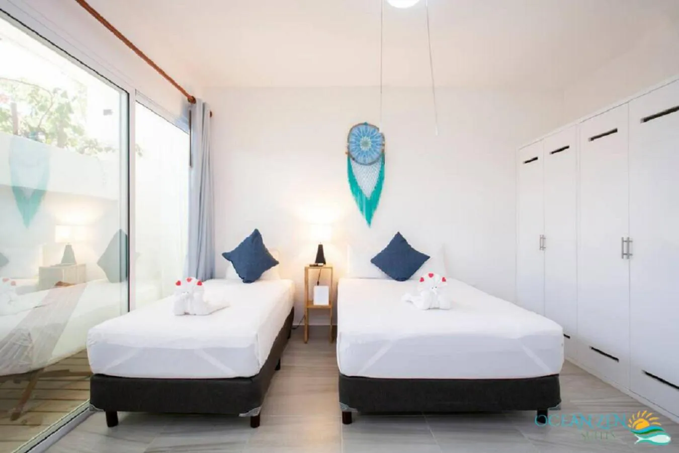 Bed in Ocean Zen Suites on 5th Avenue - Adults Only