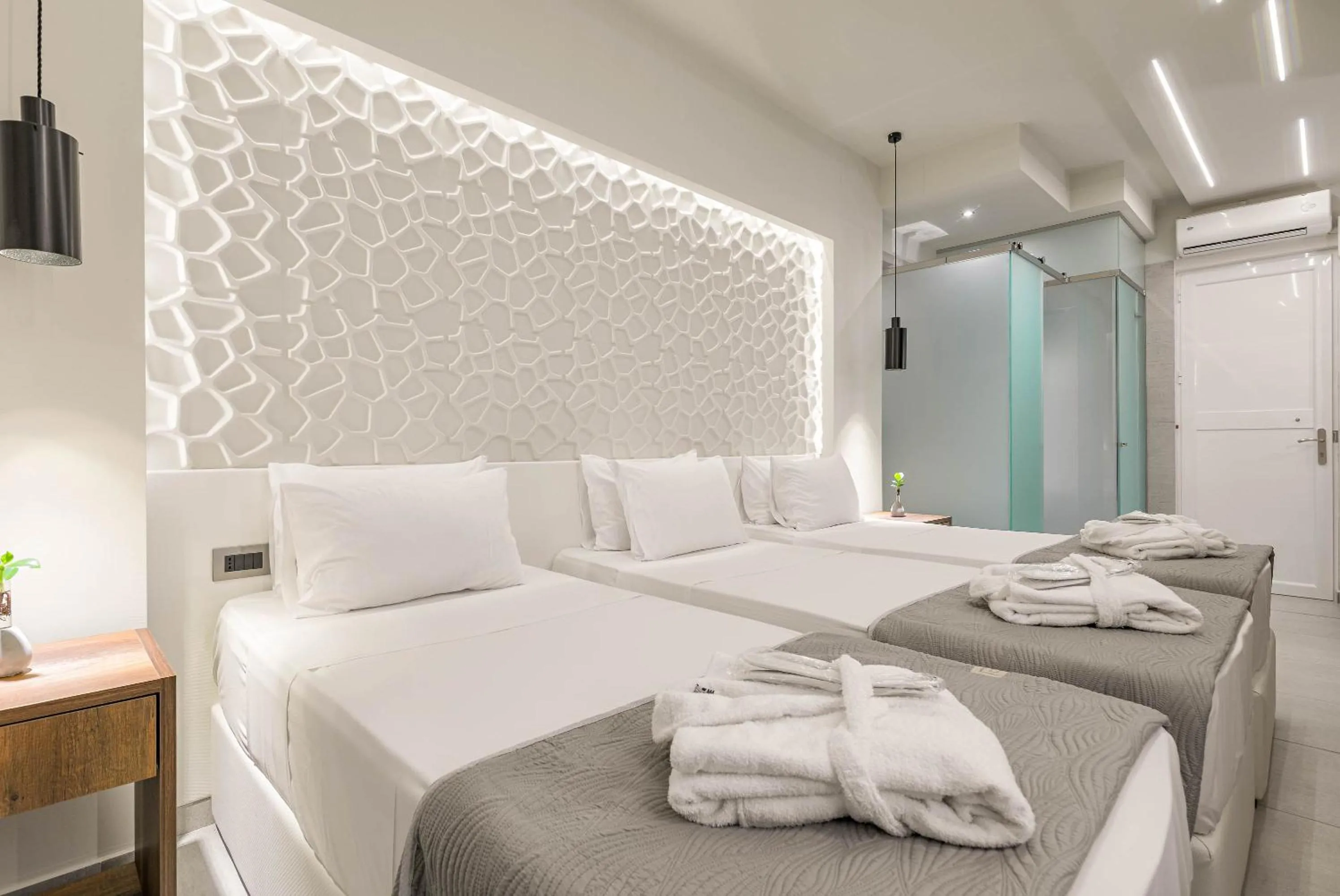 Bed in Litore Luxury Living