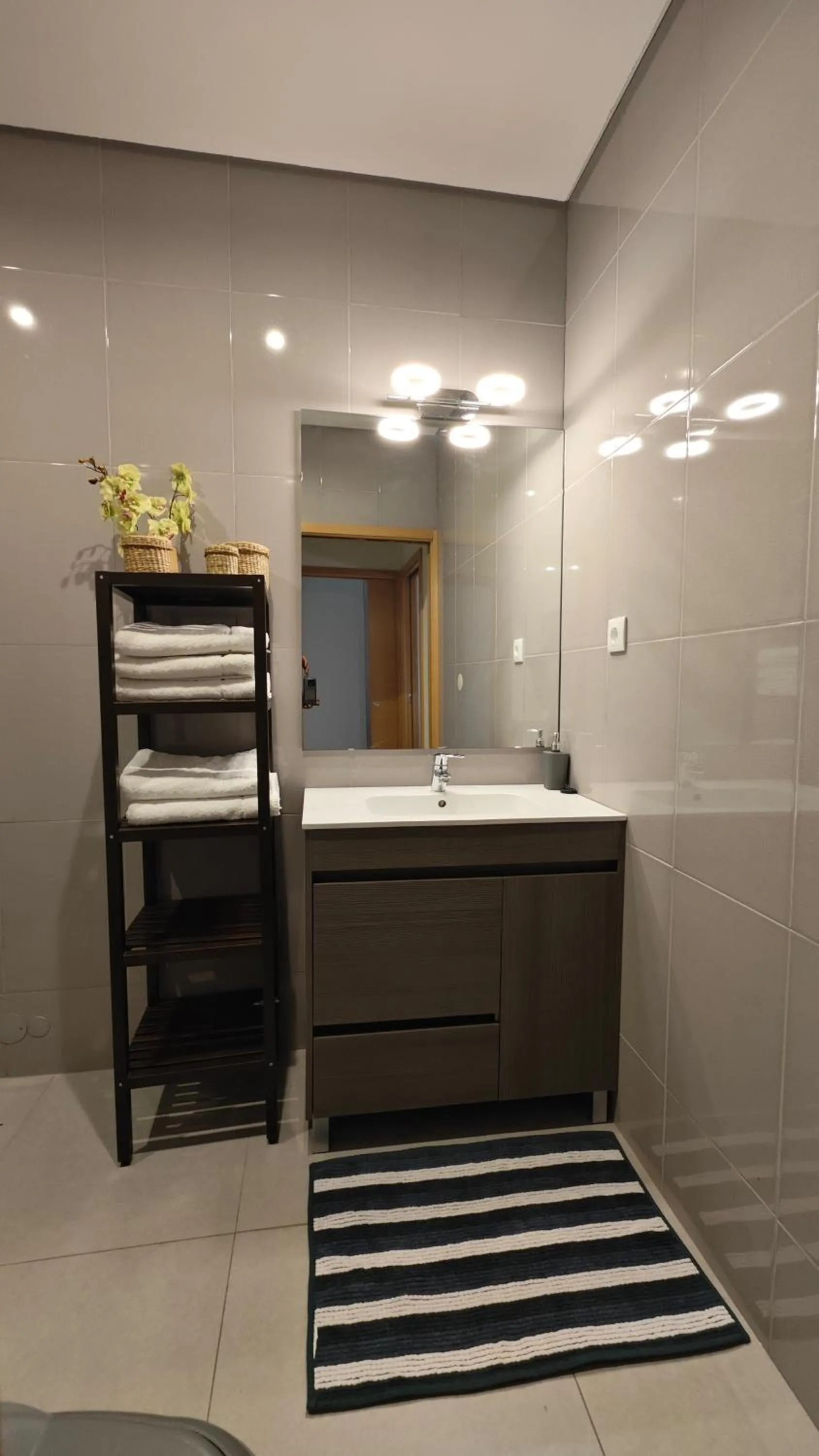 Shower in Casa em Aldeia Pescadores