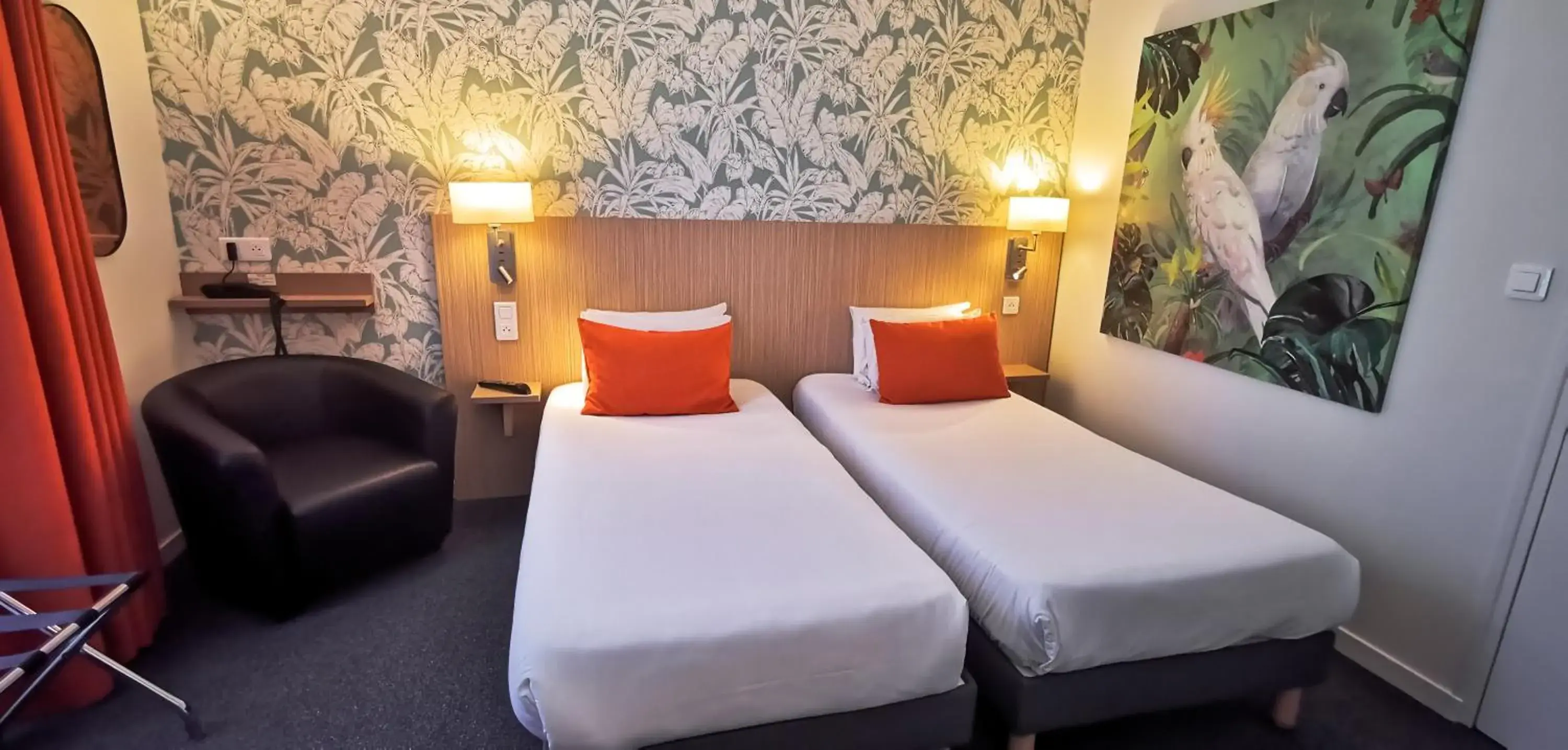 Superior Twin Room in Hotel Continental Superior Twin Room in Hotel Continental