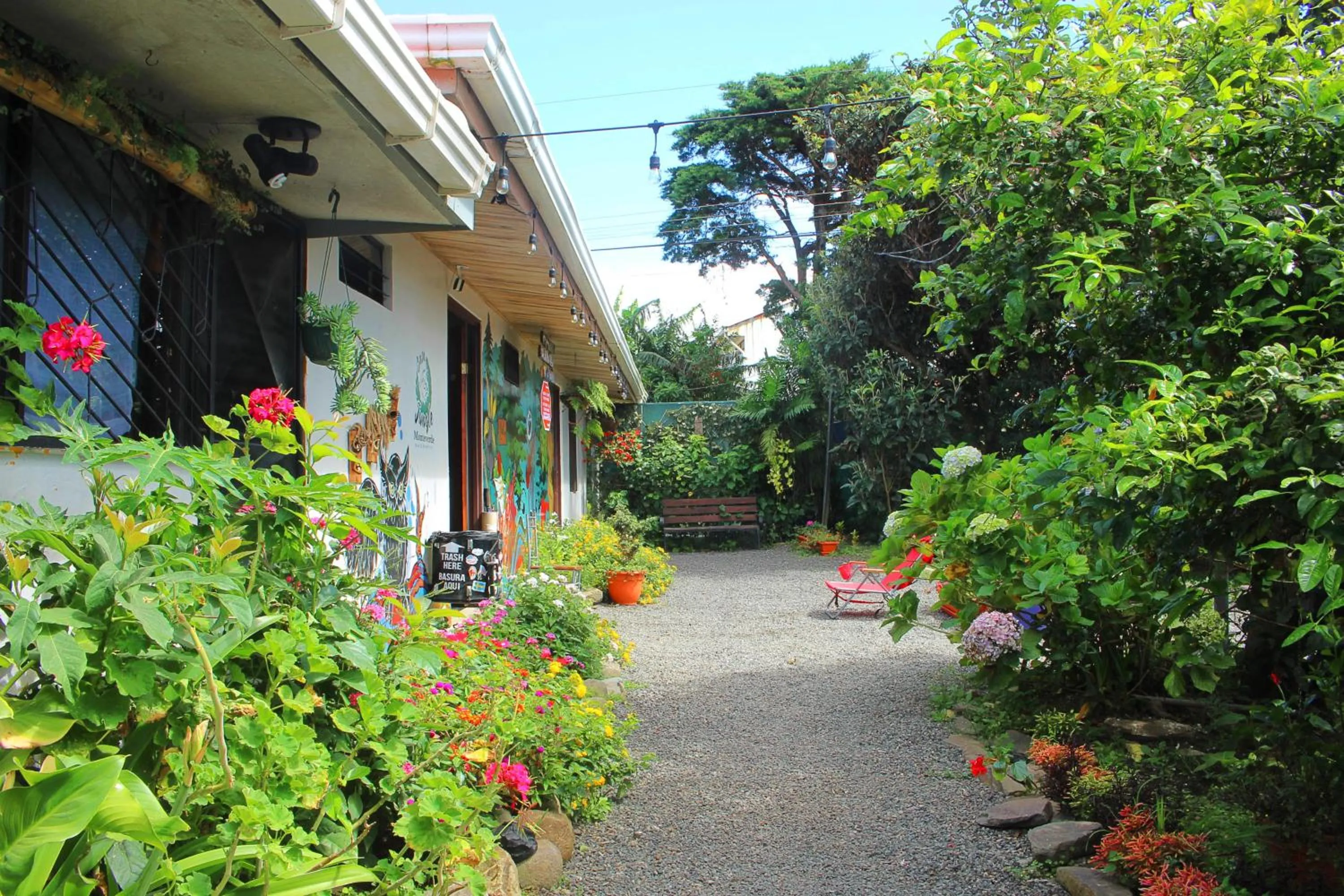 Patio in Casa Jungle Monteverde B&B