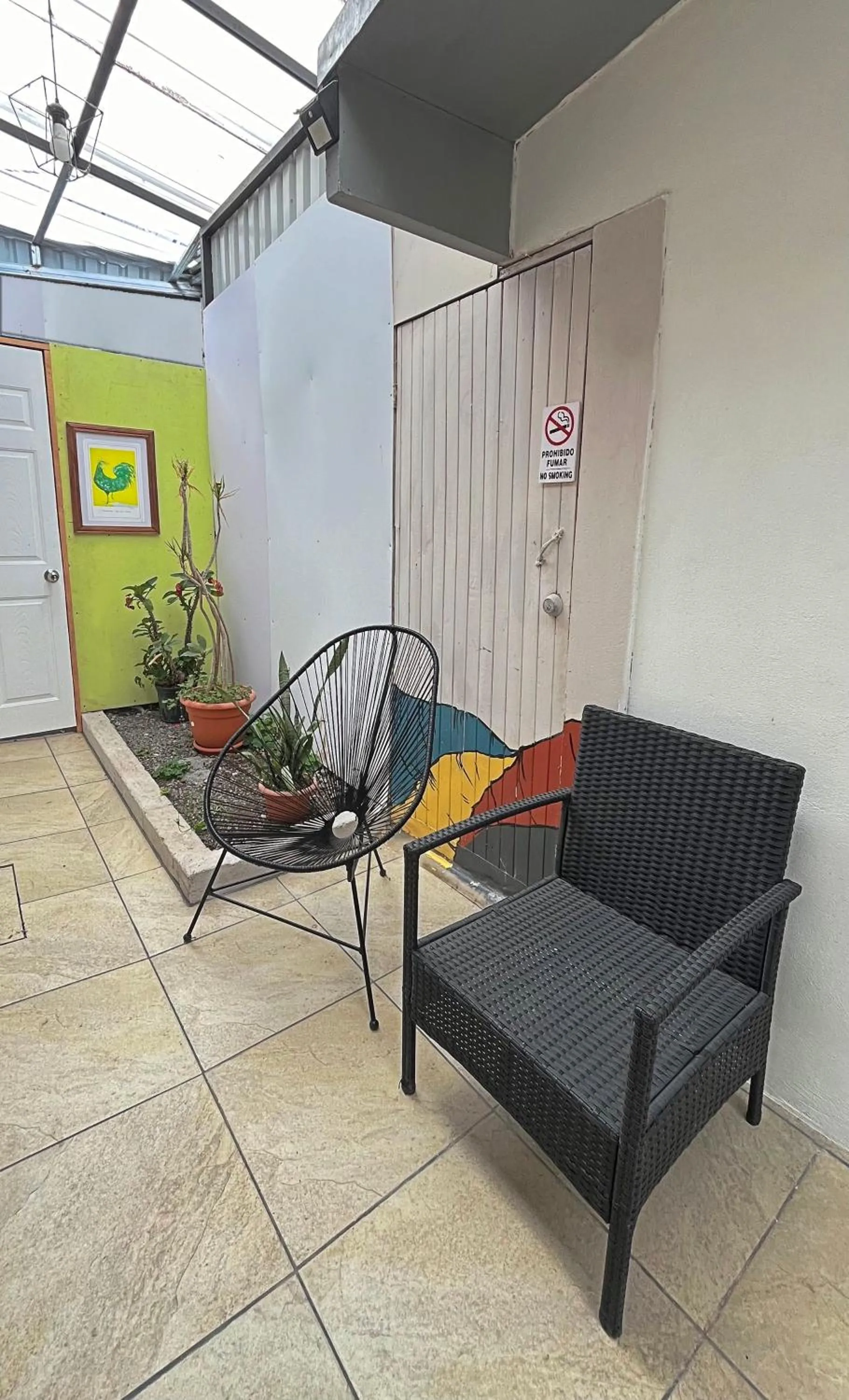 Living room in Casa Jungle Monteverde B&B