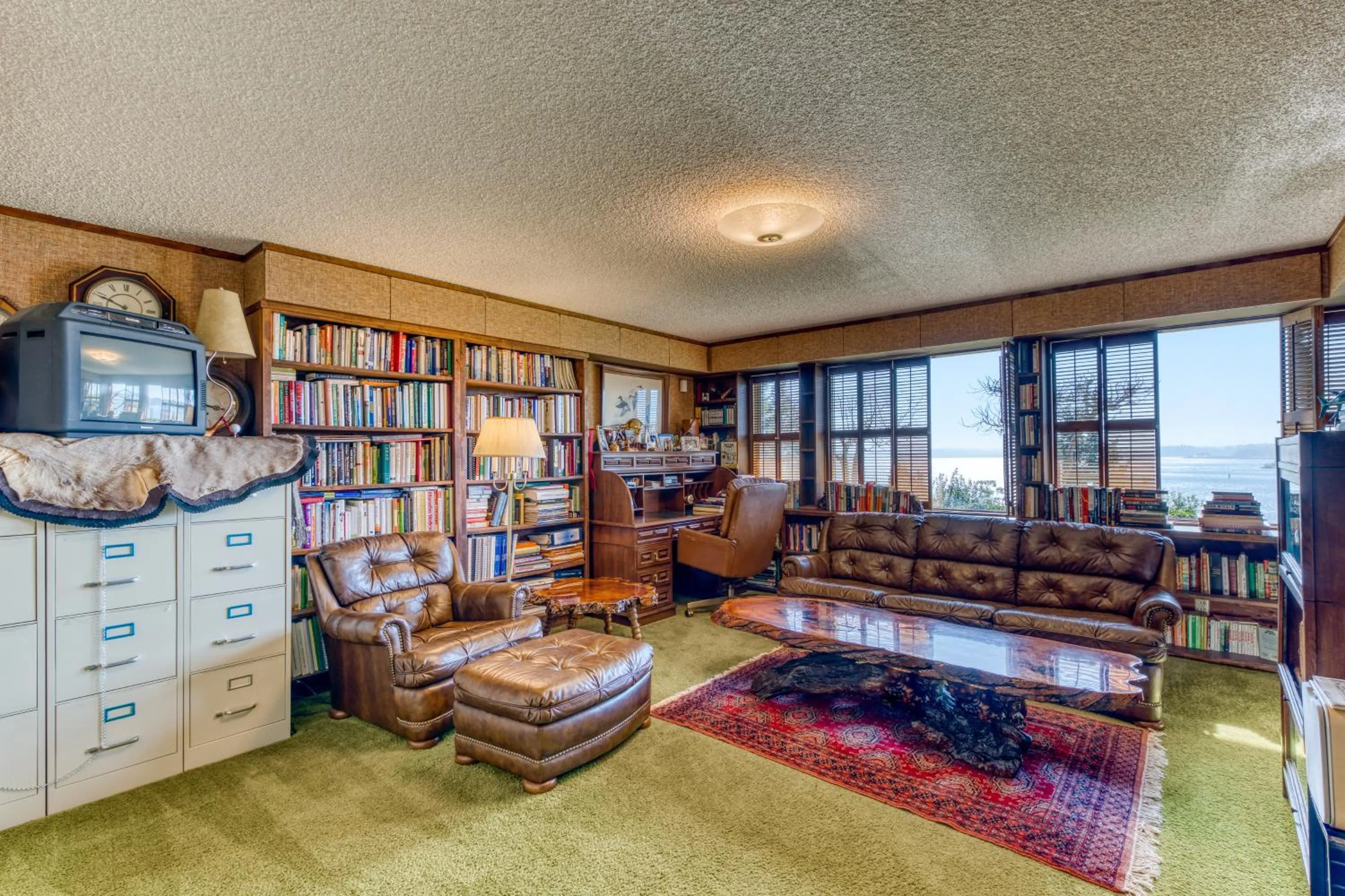 The Bridge and Balcony