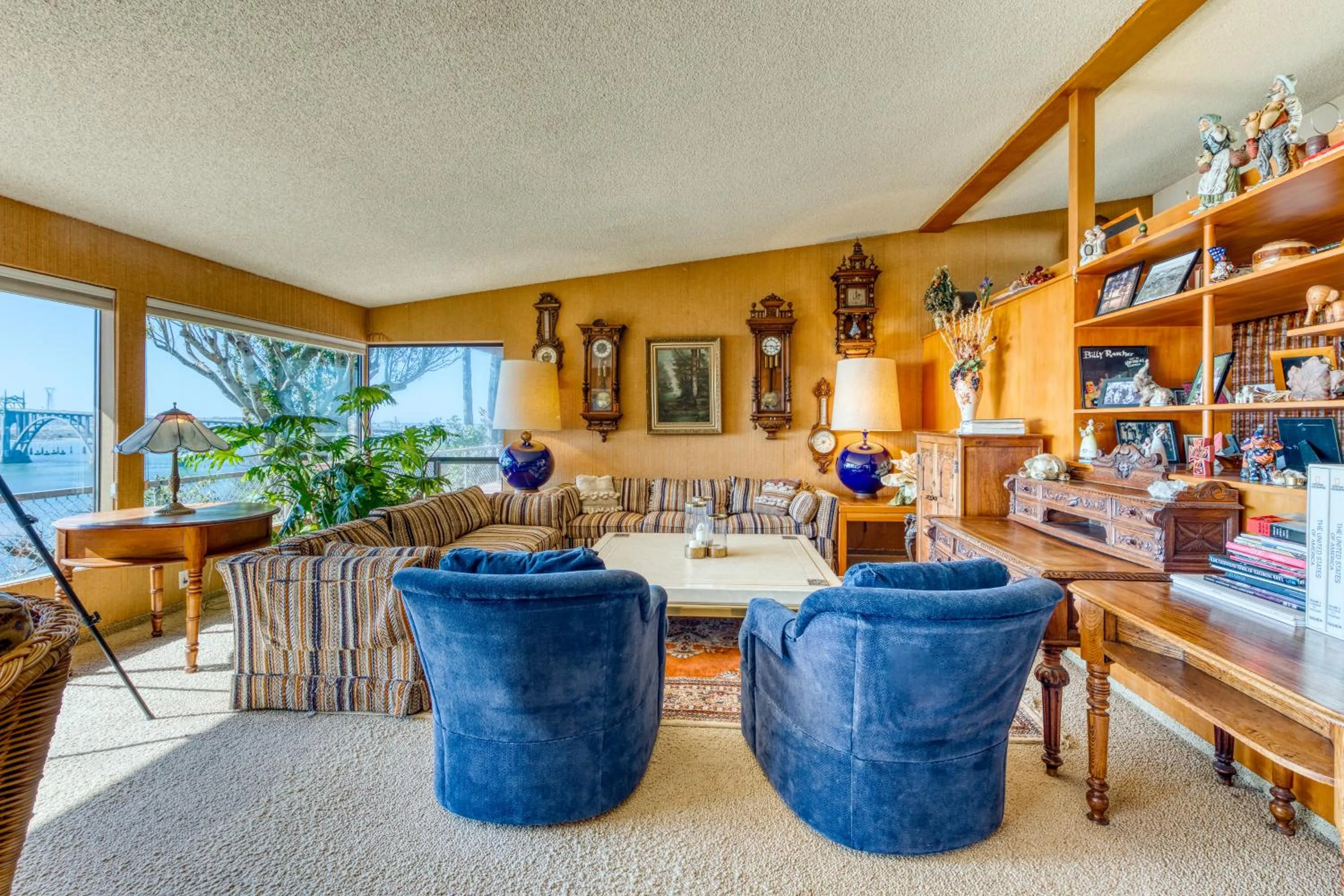 The Bridge and Balcony