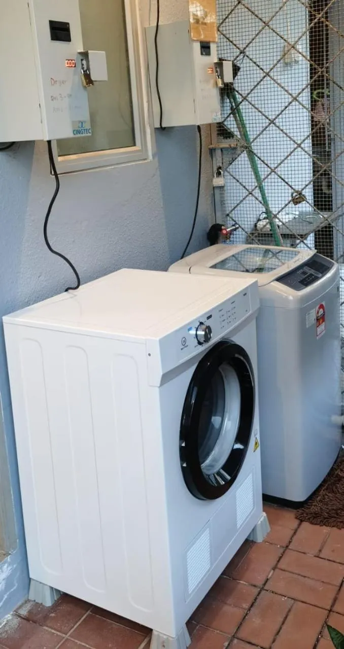 Area and facilities in Sunset Homestay - Backpacker Hostel Self Checkin