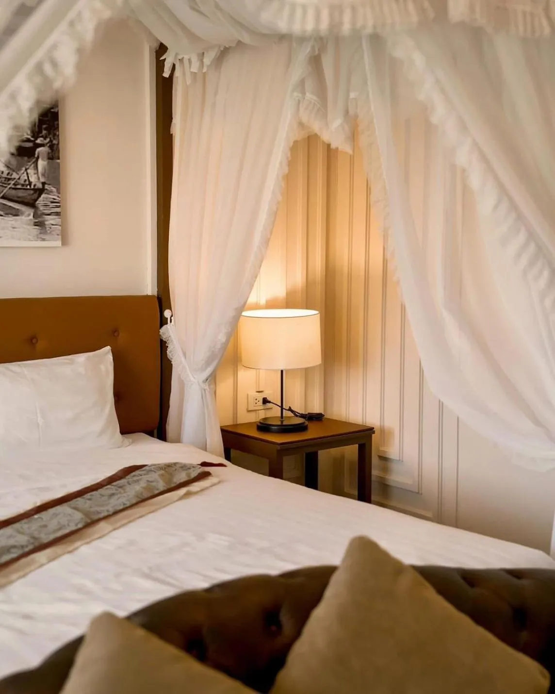 Bed in Siam Champs Elyseesi Unique Hotel