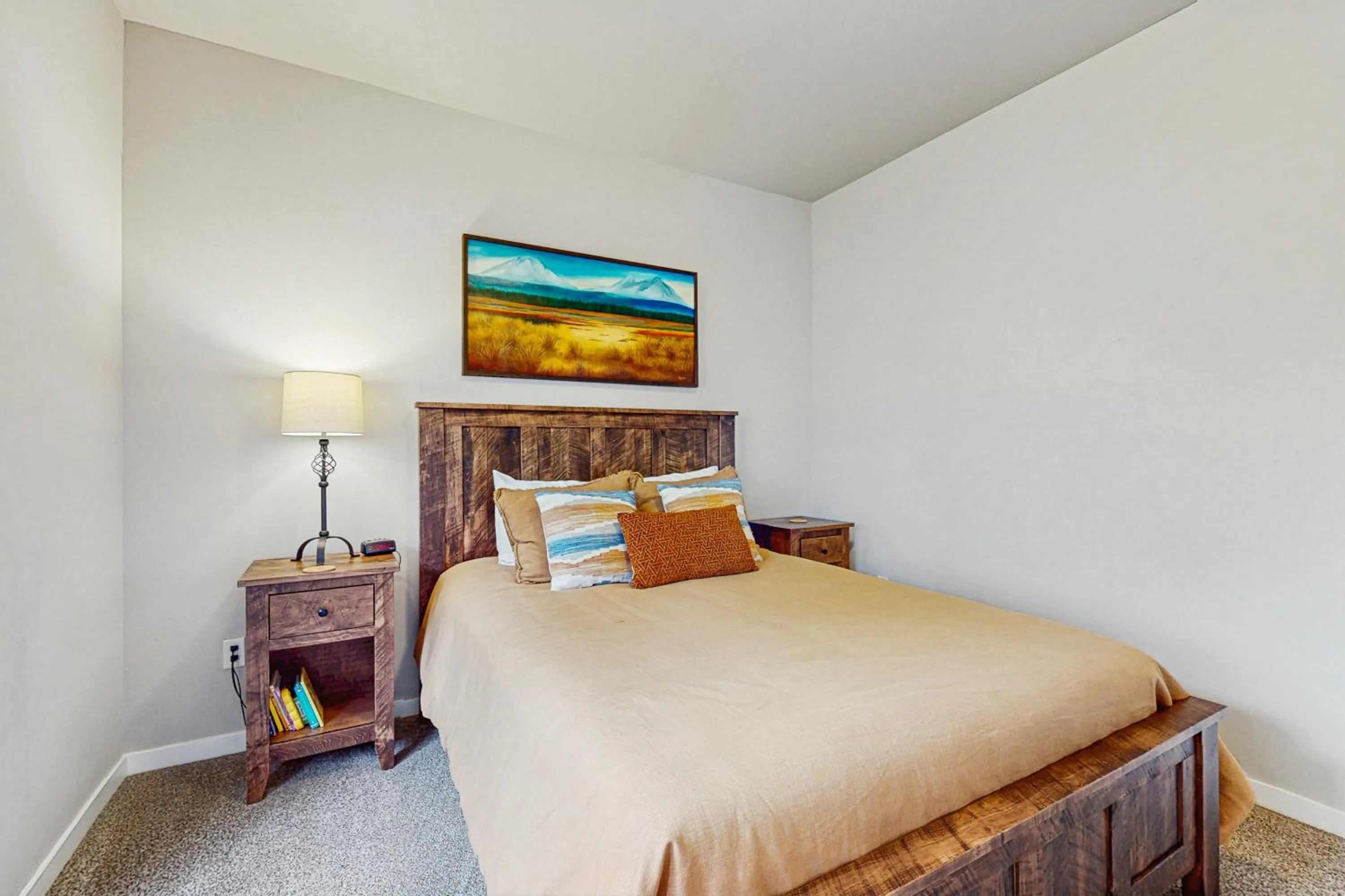 Bed in Eagle Crest Family Retreat