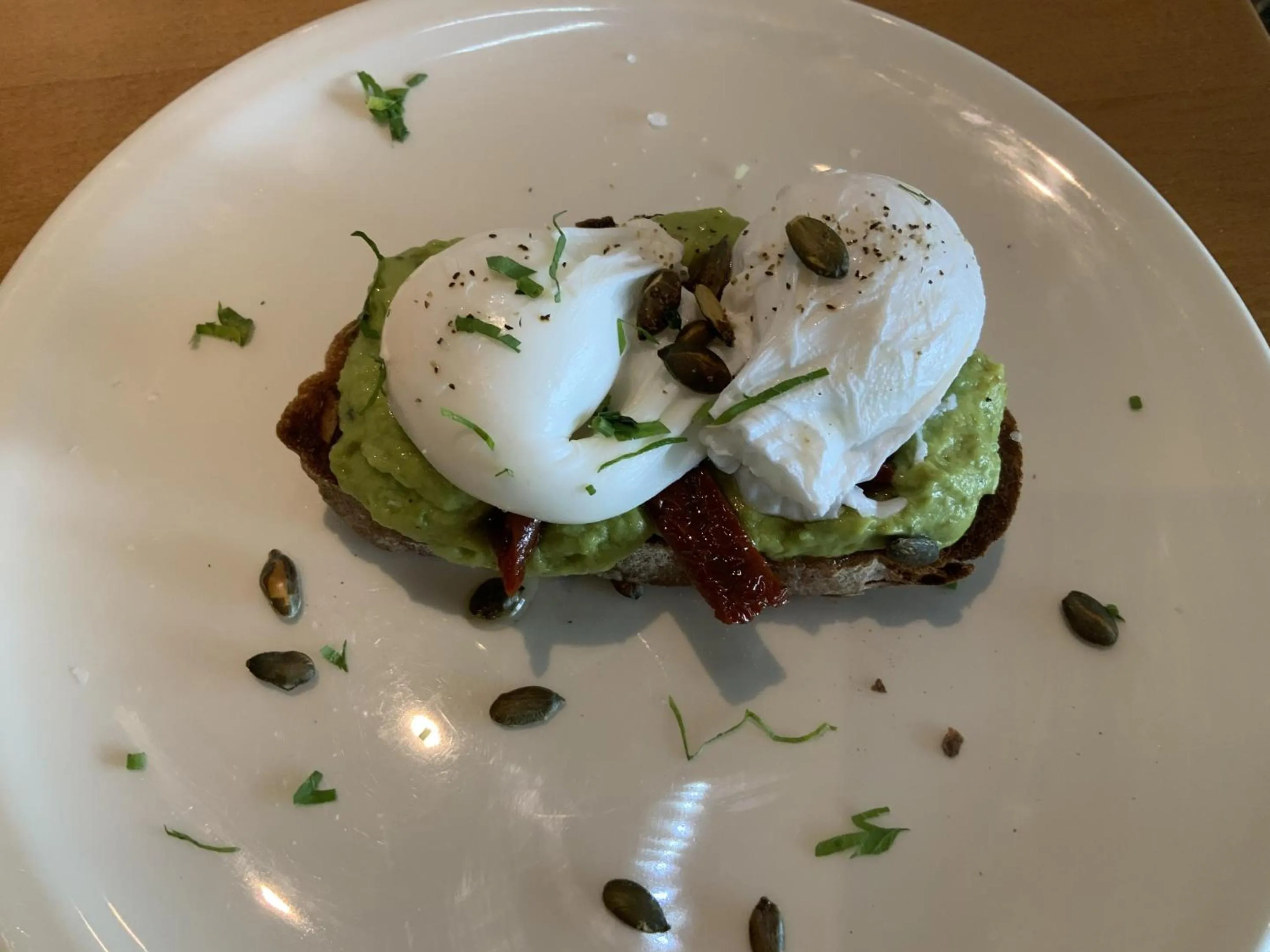 Food and drinks in Marina Metro Hotel