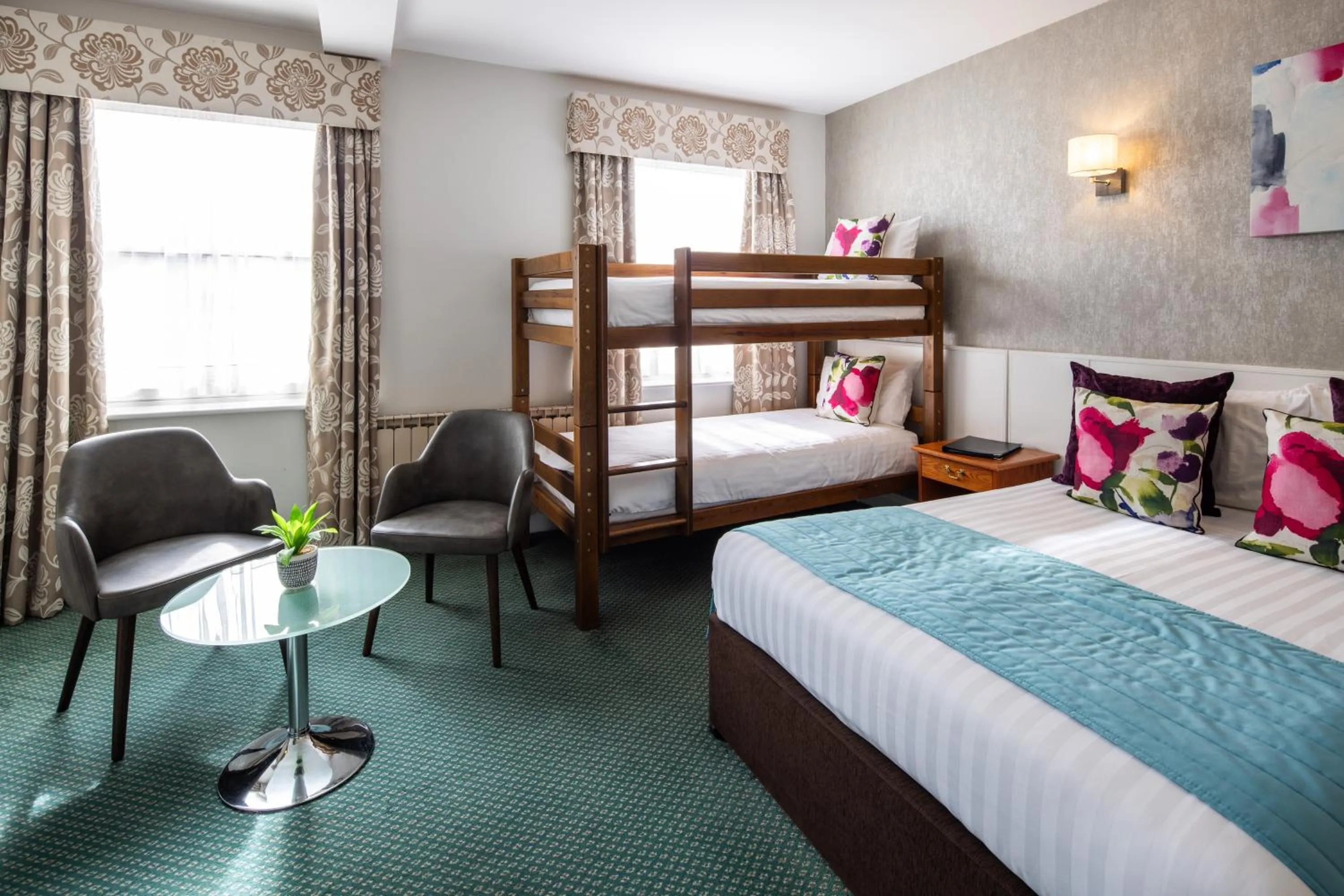 Bedroom, Bed in The Monterey Hotel - Sure Hotel Collection by Best Western