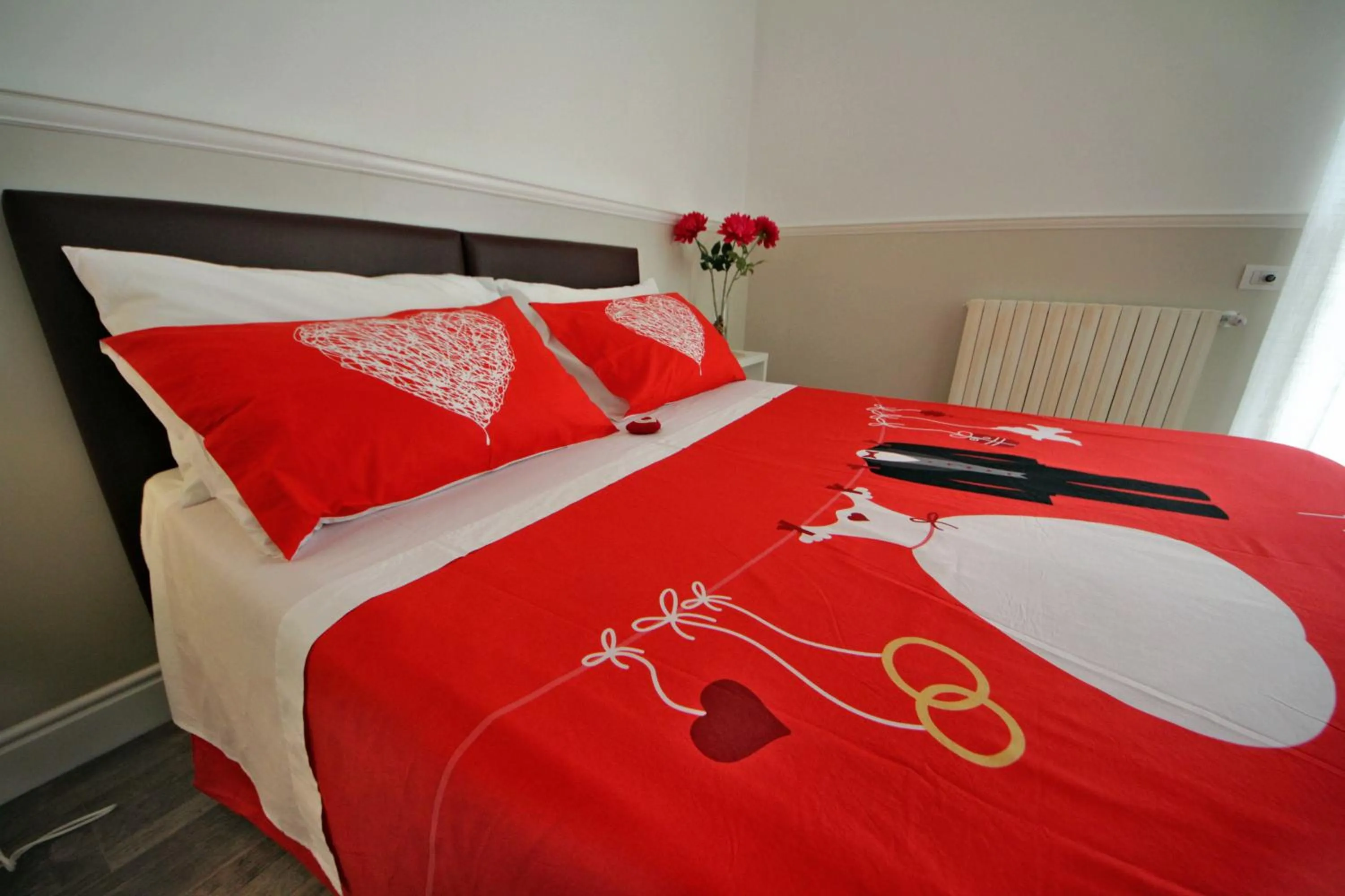 Bedroom, Bed in Principe