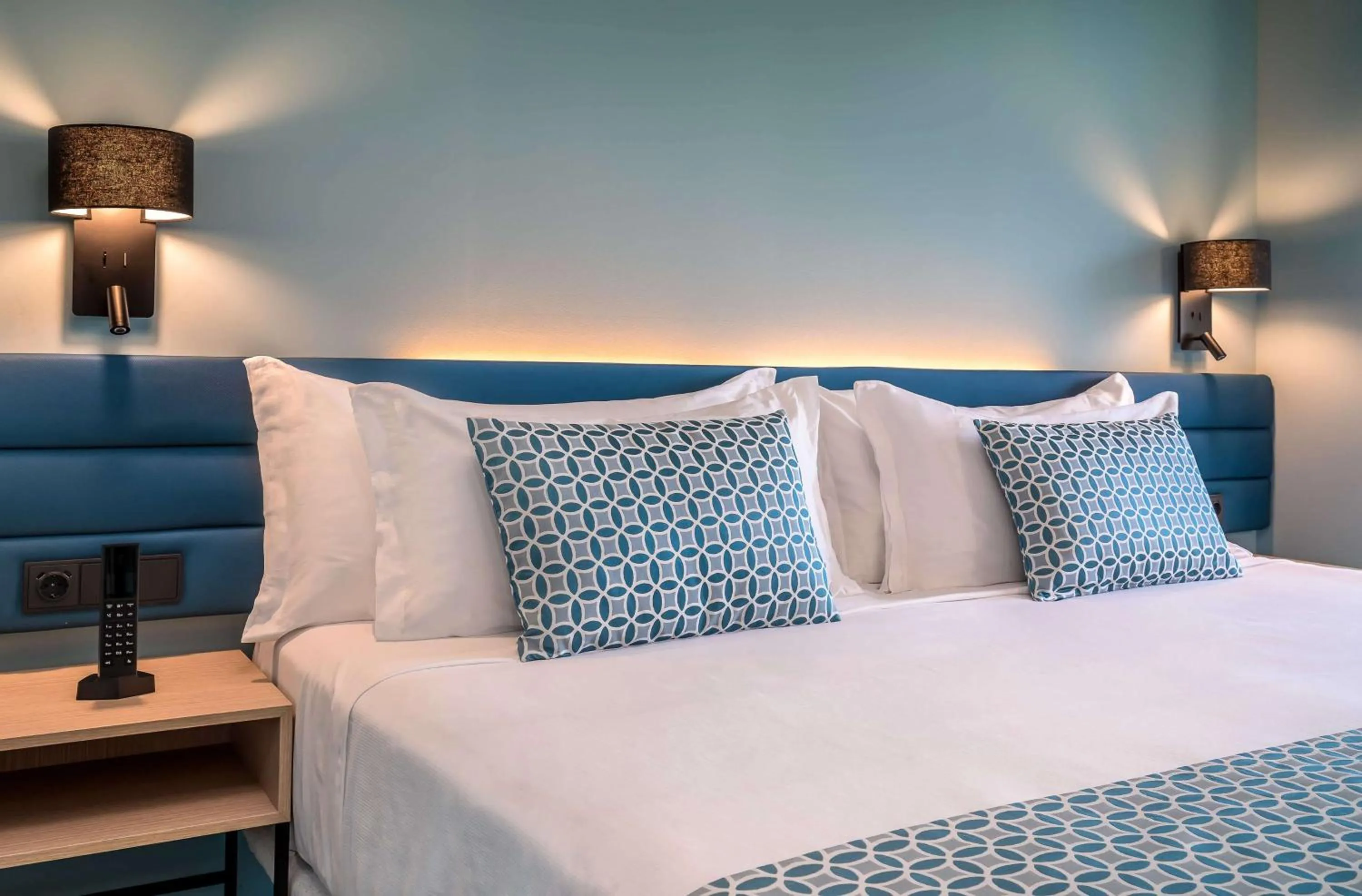 Bedroom, Bed in Barceló Benidorm Beach - Adults Recommended