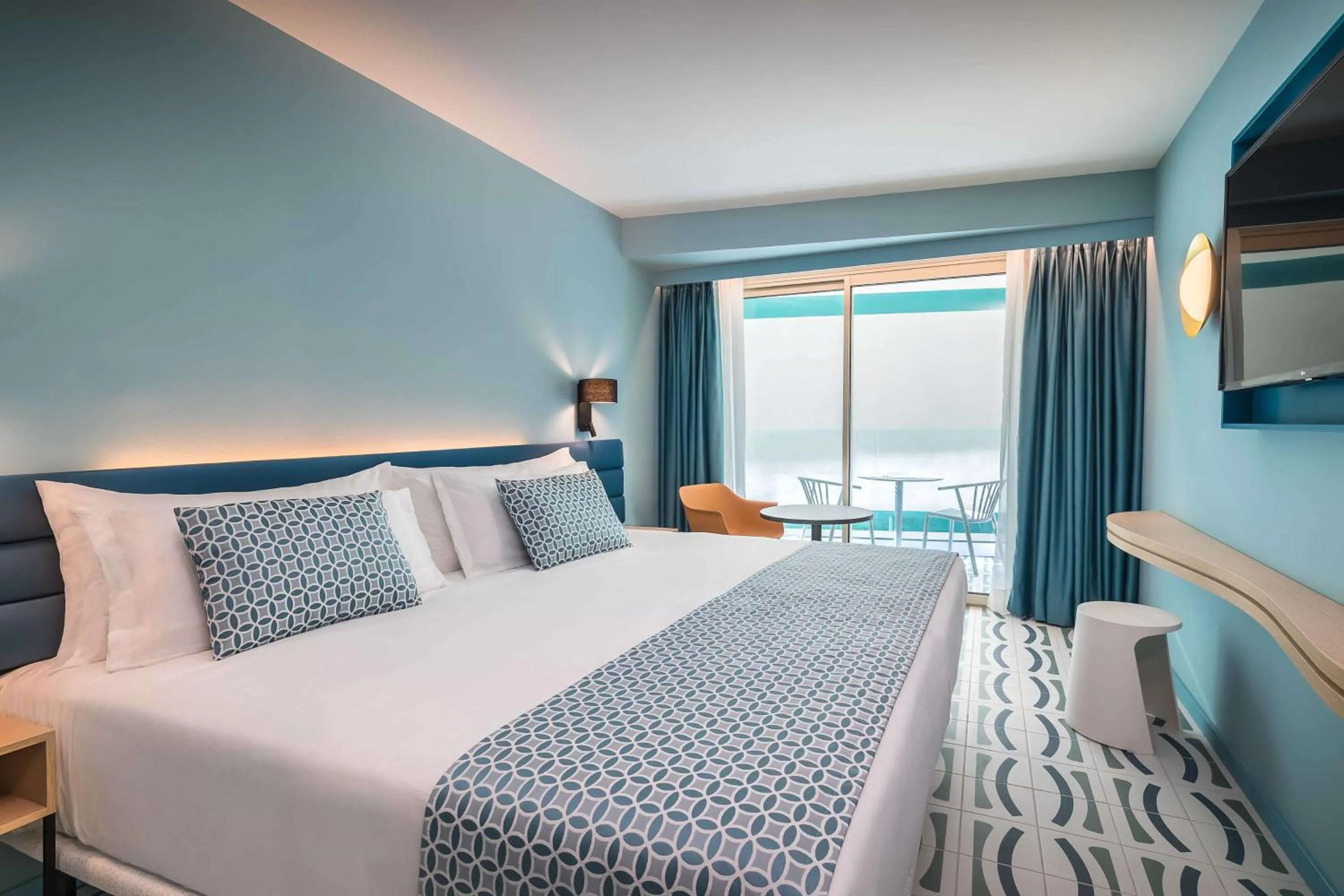 Bedroom, Bed in Barceló Benidorm Beach - Adults Recommended