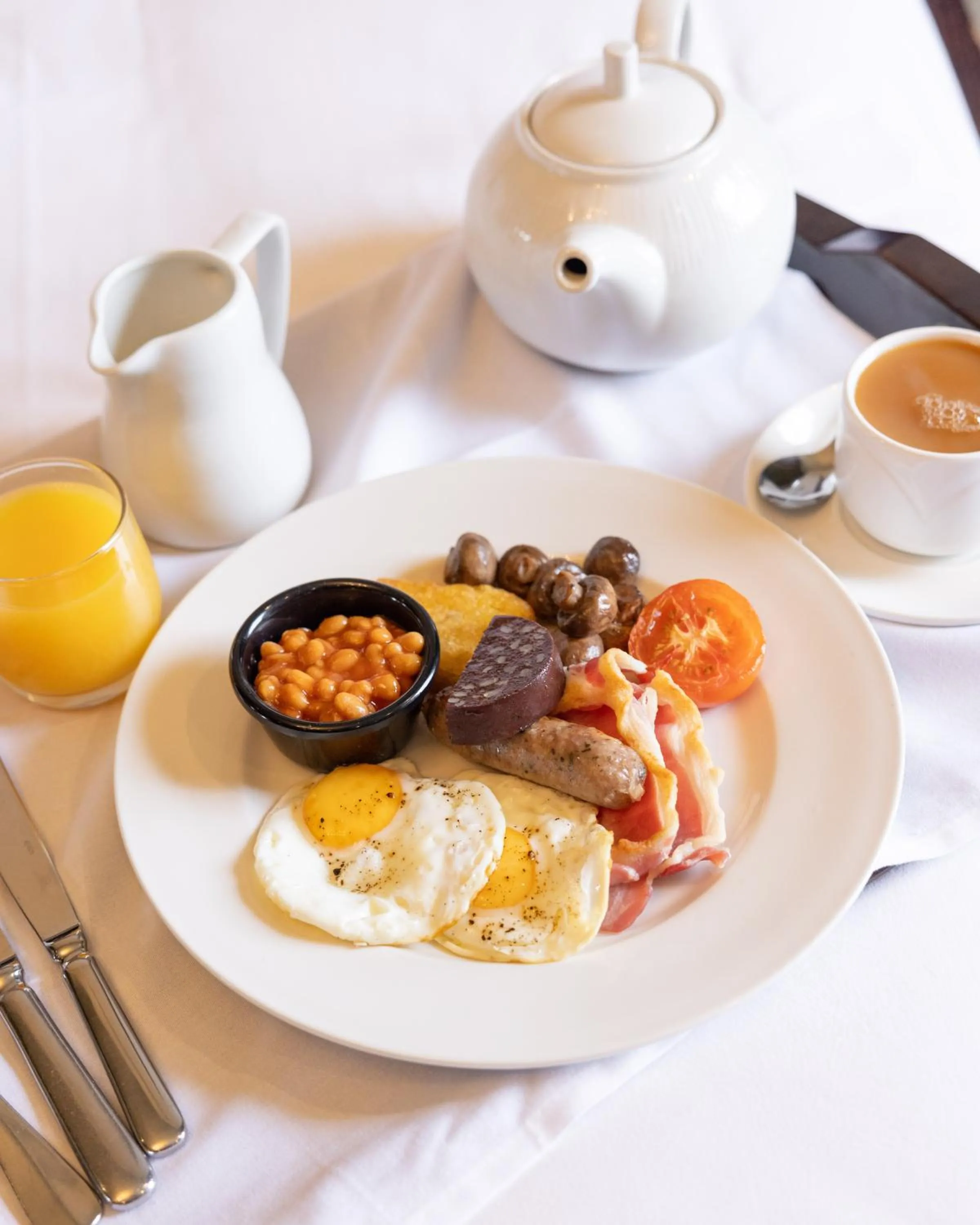 Breakfast in Stoke Place- Part of the Cairn Collection