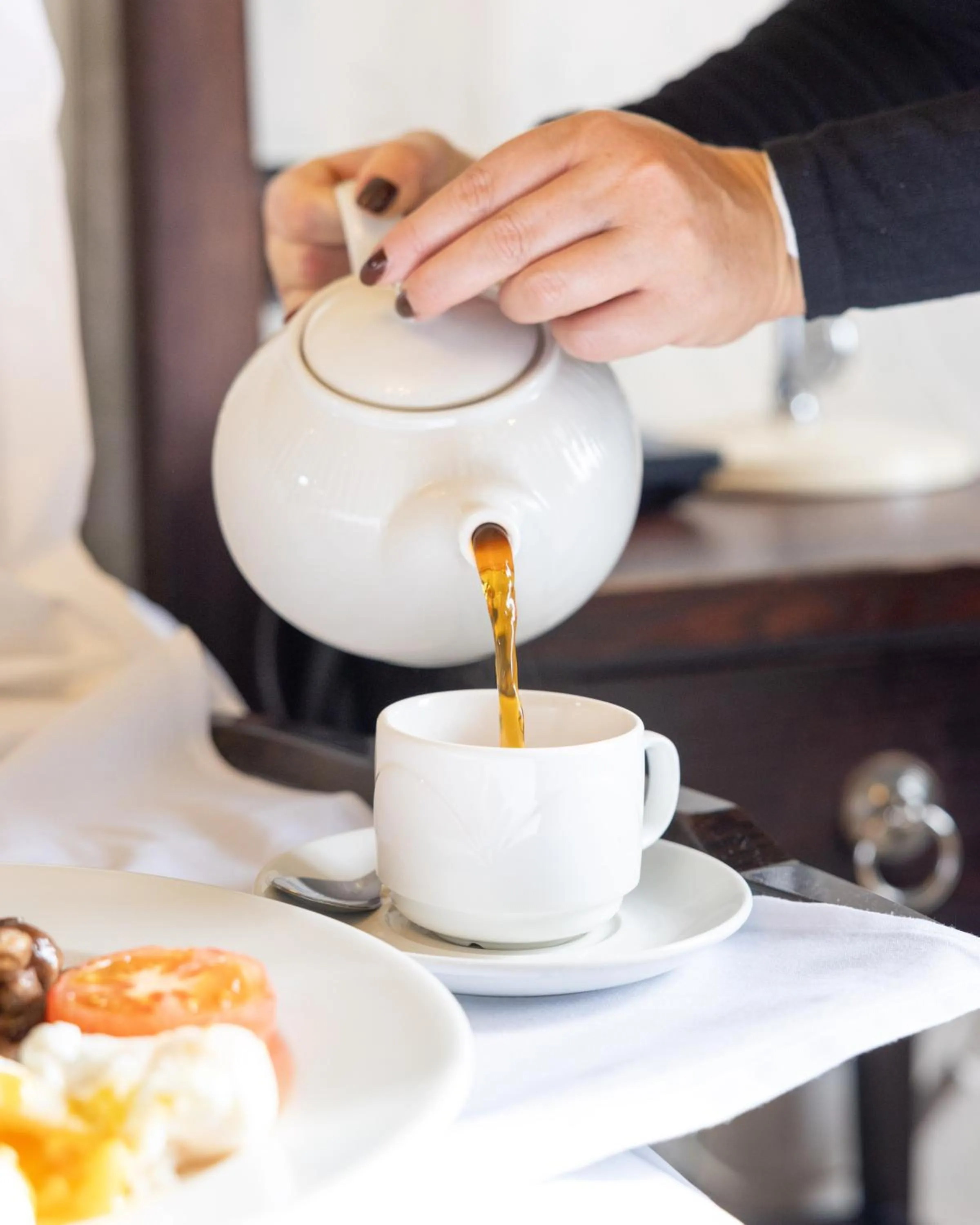 Food and drinks in Stoke Place- Part of the Cairn Collection