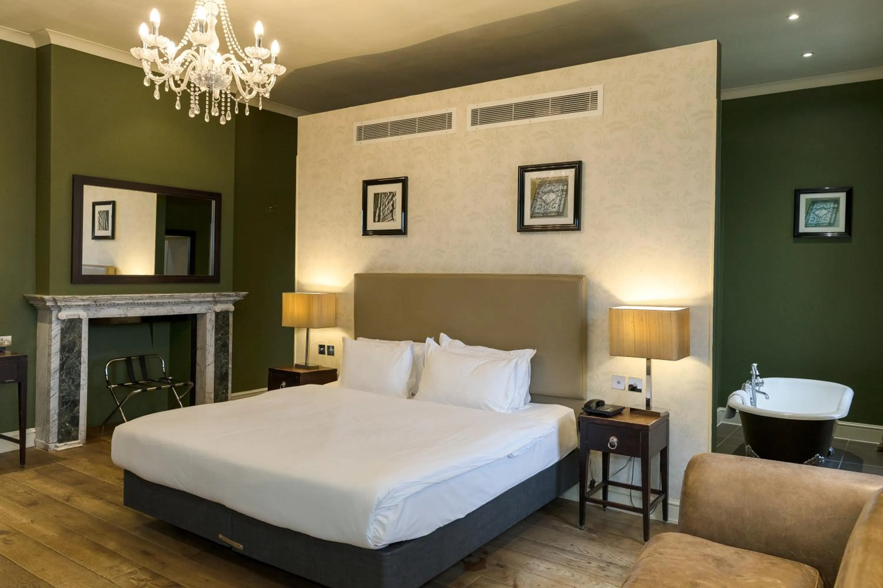 Bedroom, Bed in Stoke Place- Part of the Cairn Collection