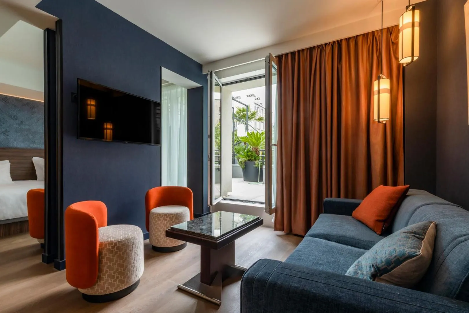 Patio in Hôtel & Spa Oceania Le Conti