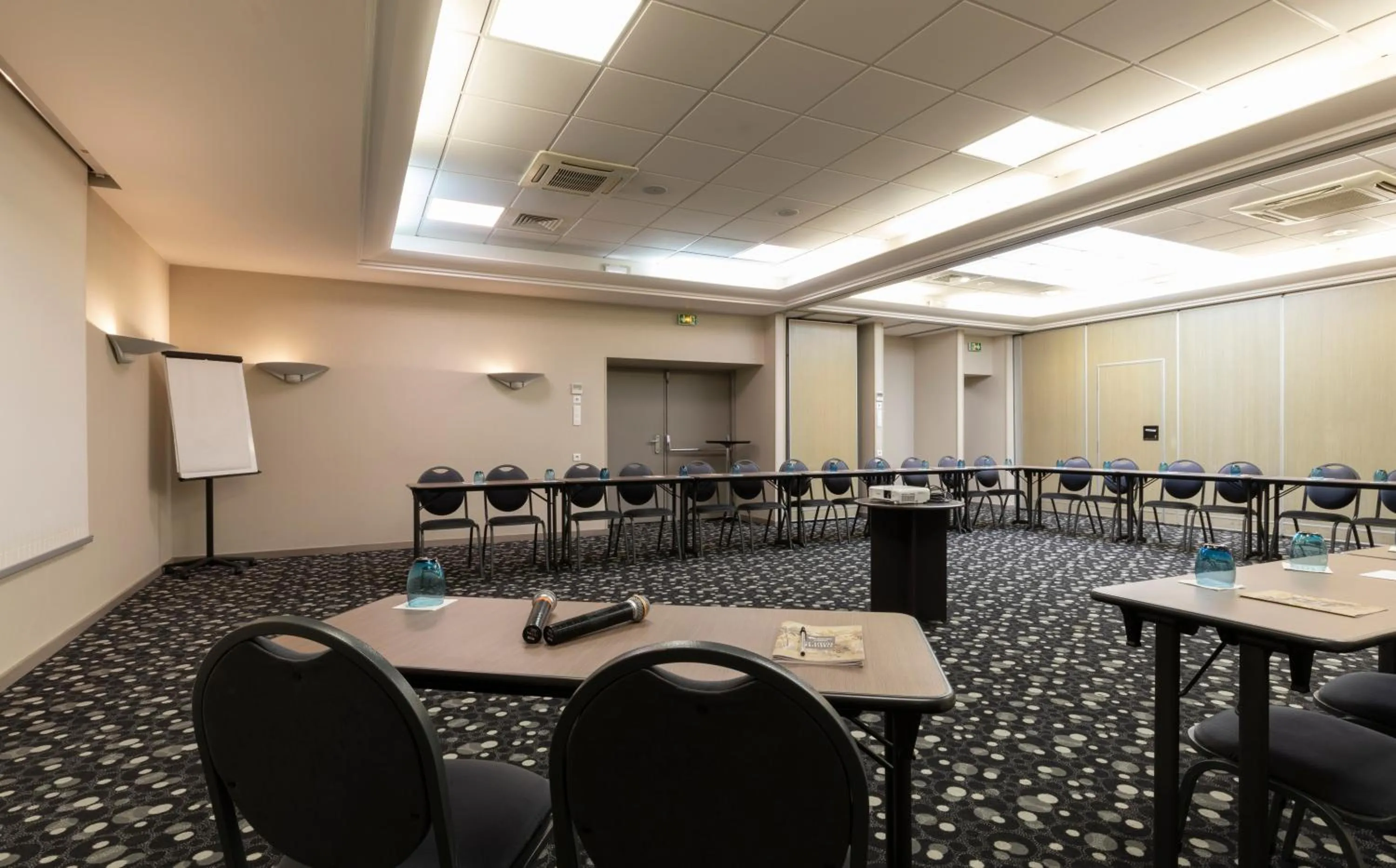 Meeting/conference room in Hôtel Oceania Brest