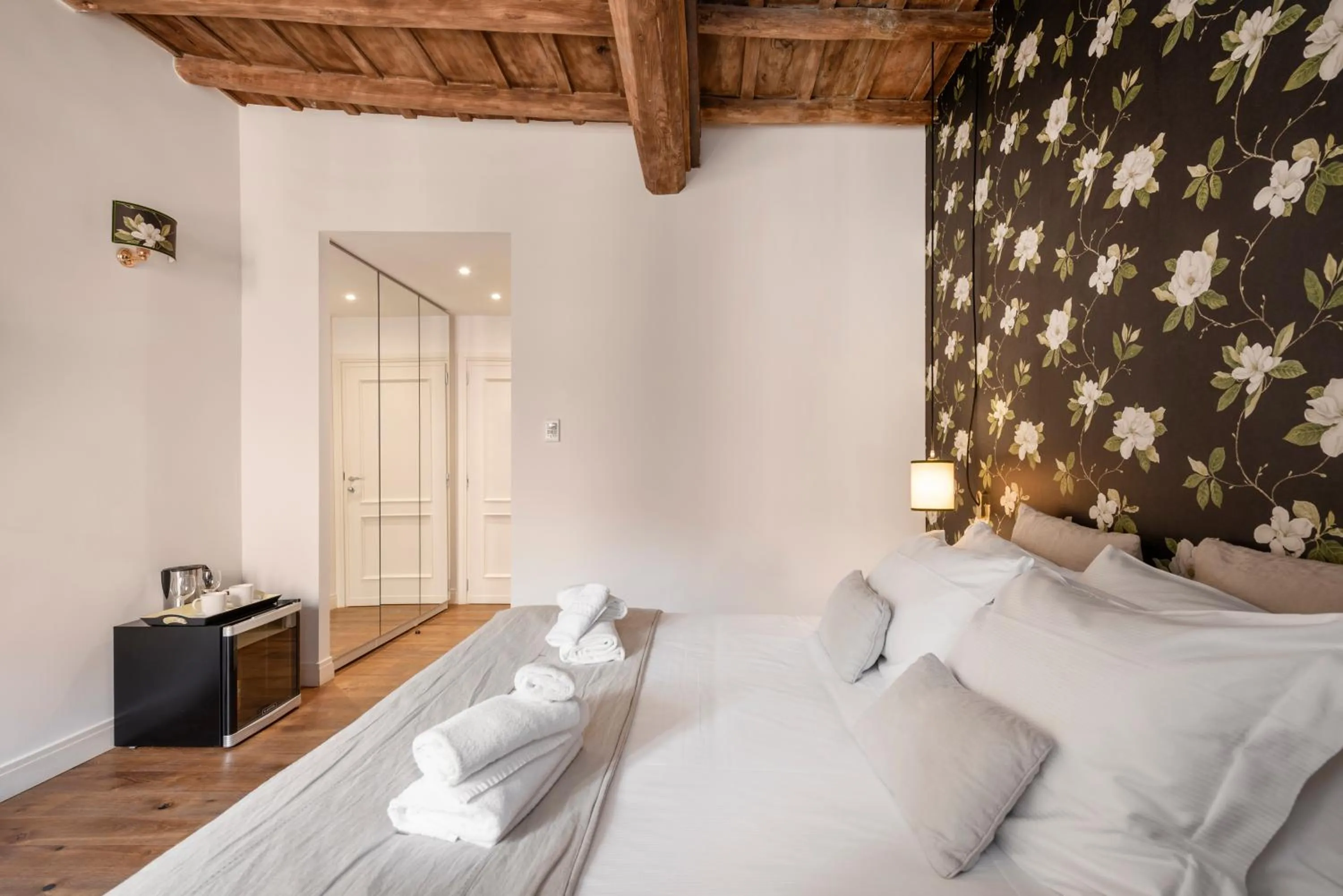 Bed in i Fiori de' Mario Suites