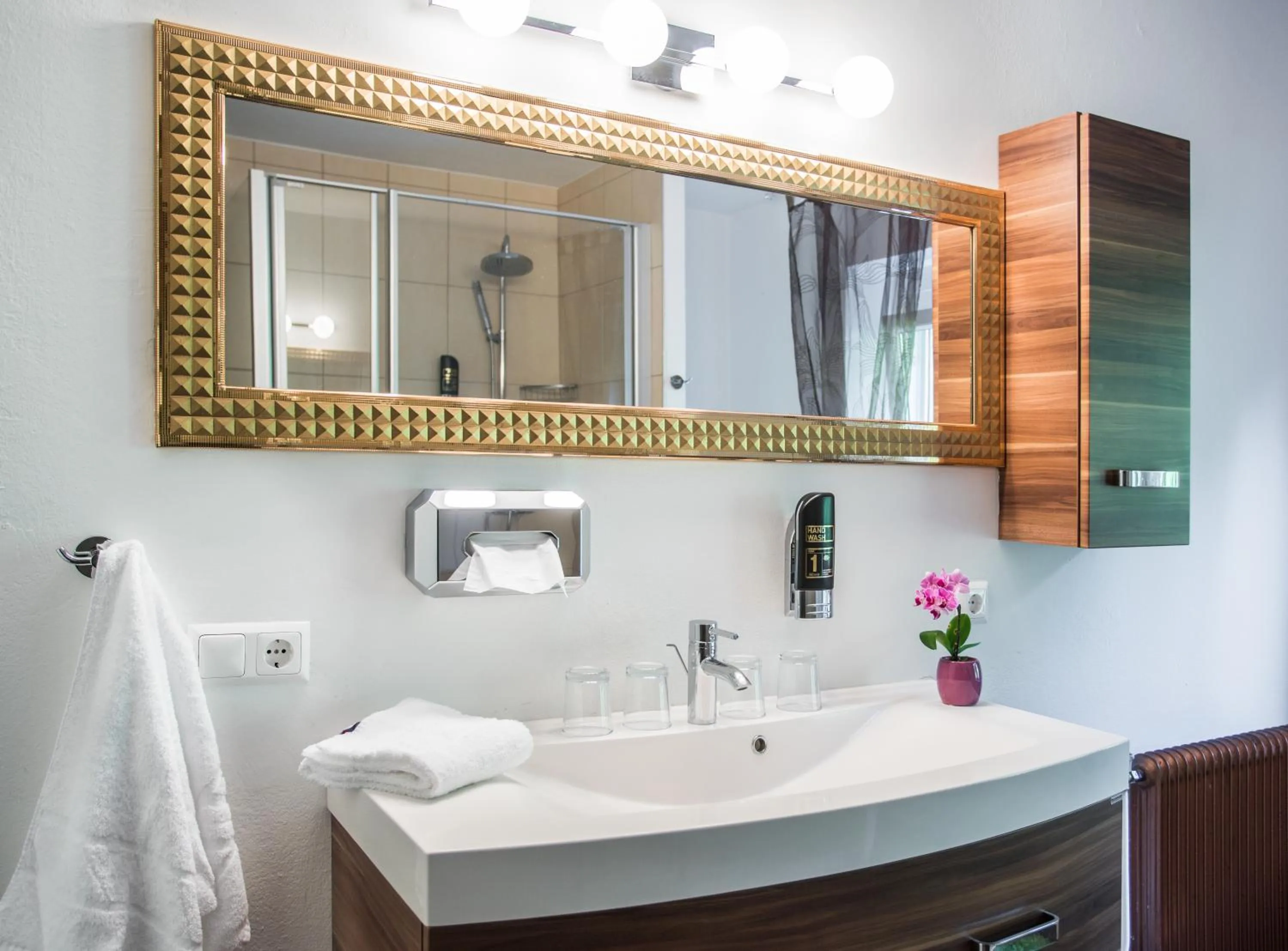 Shower in Hotel Faaker See Inn by S4Y