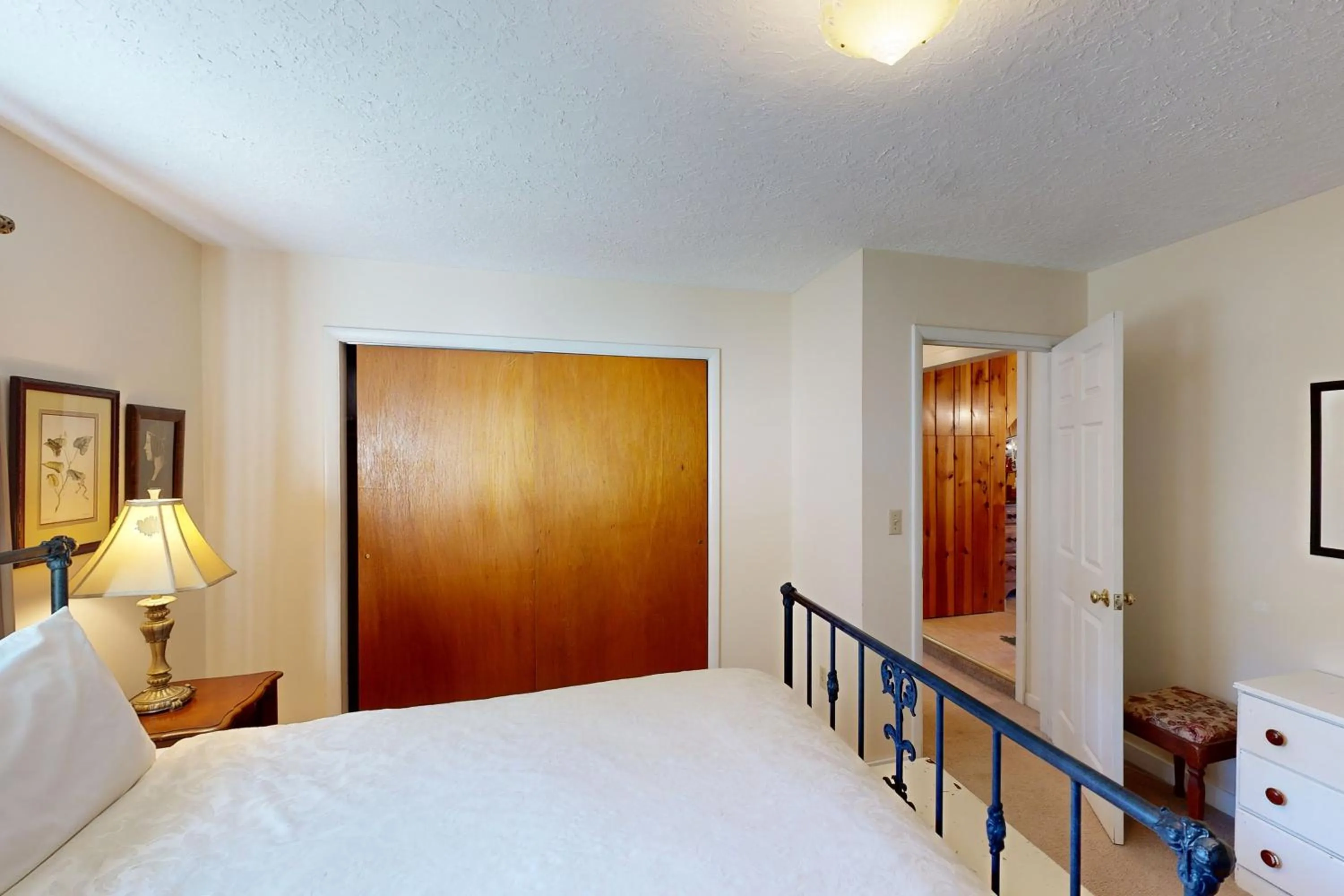 Bed in Seventh Street Cottage