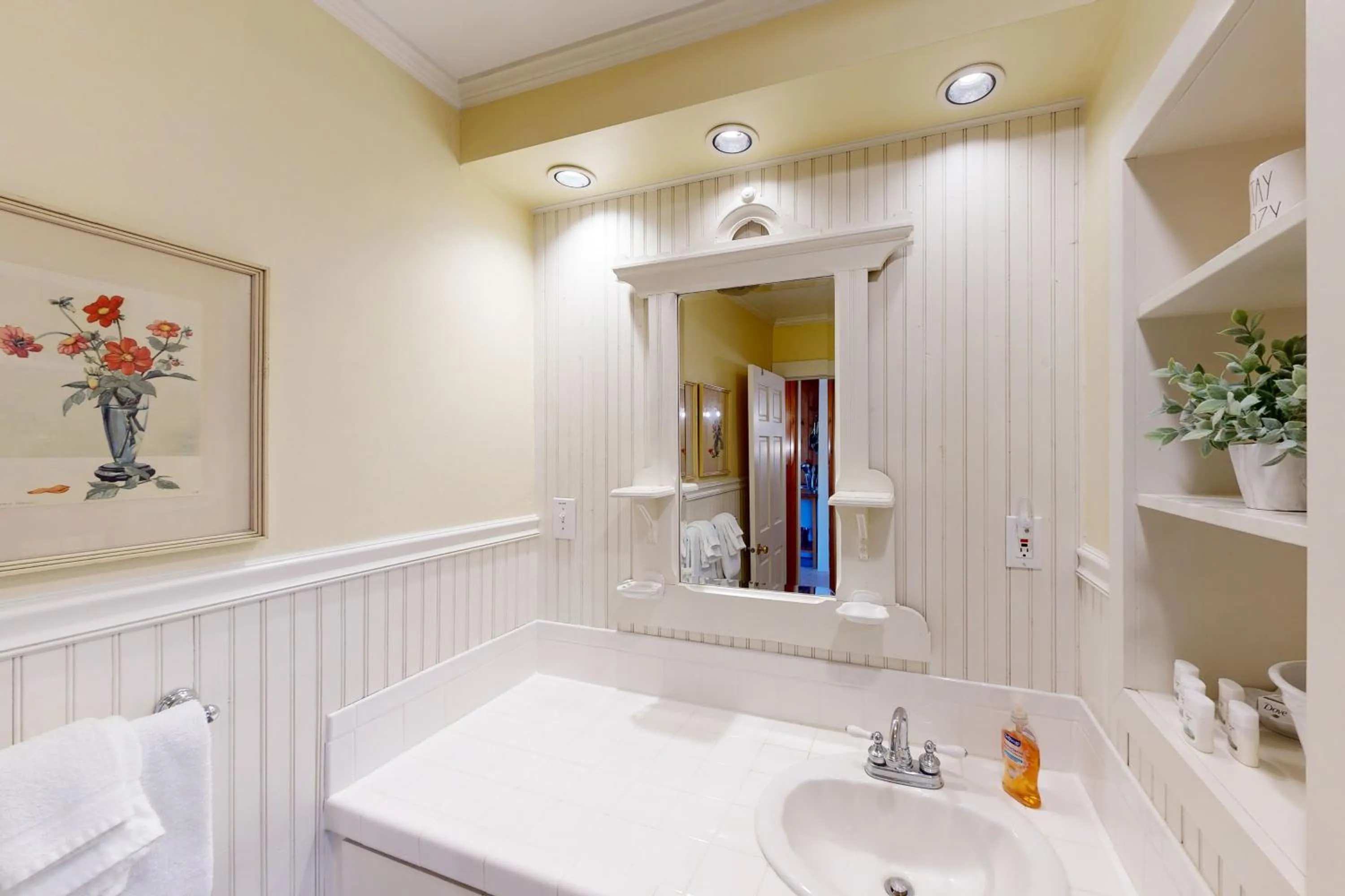 Seventh Street Cottage