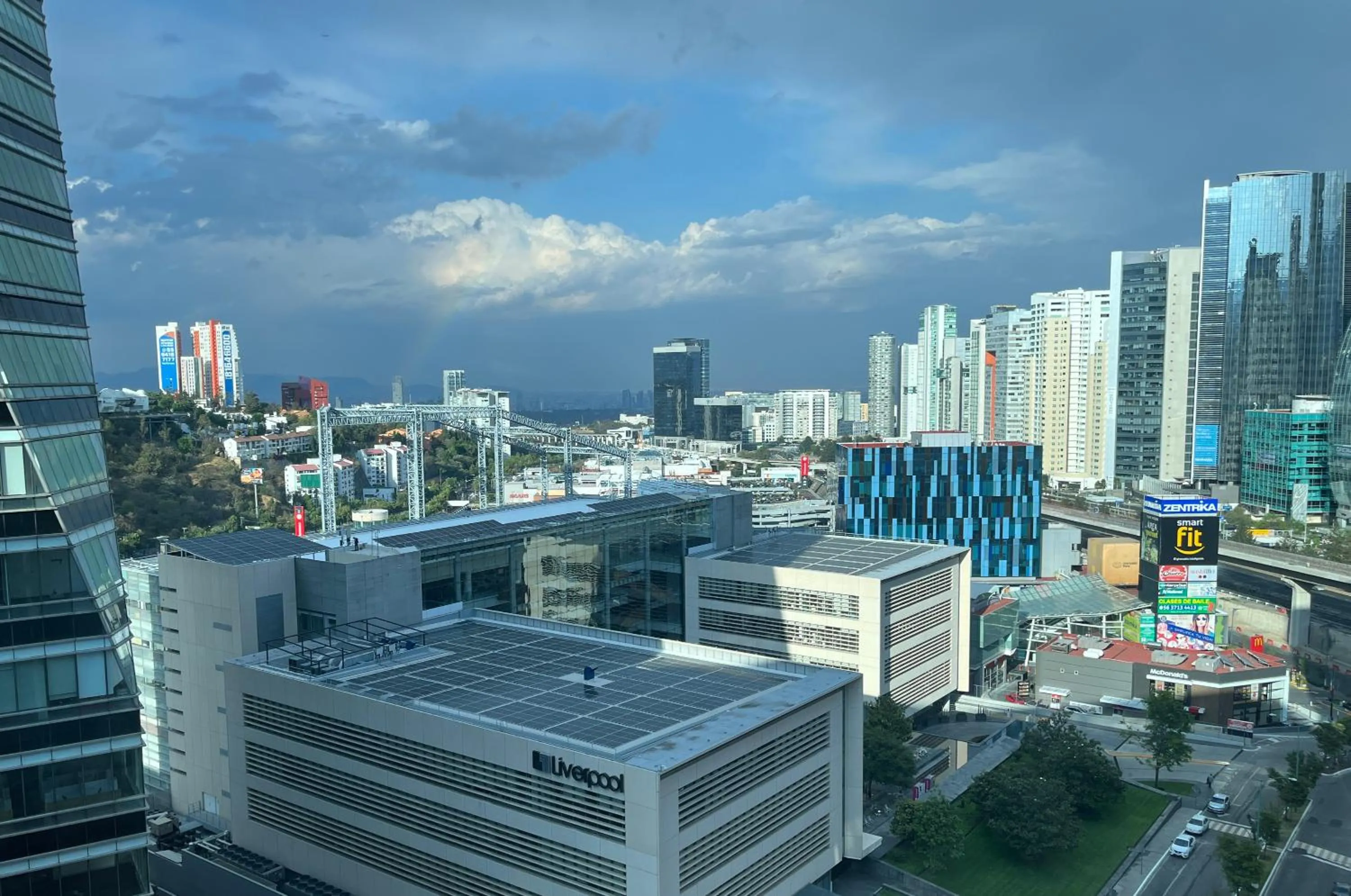 City view in Stadia Suites Mexico City Santa Fe